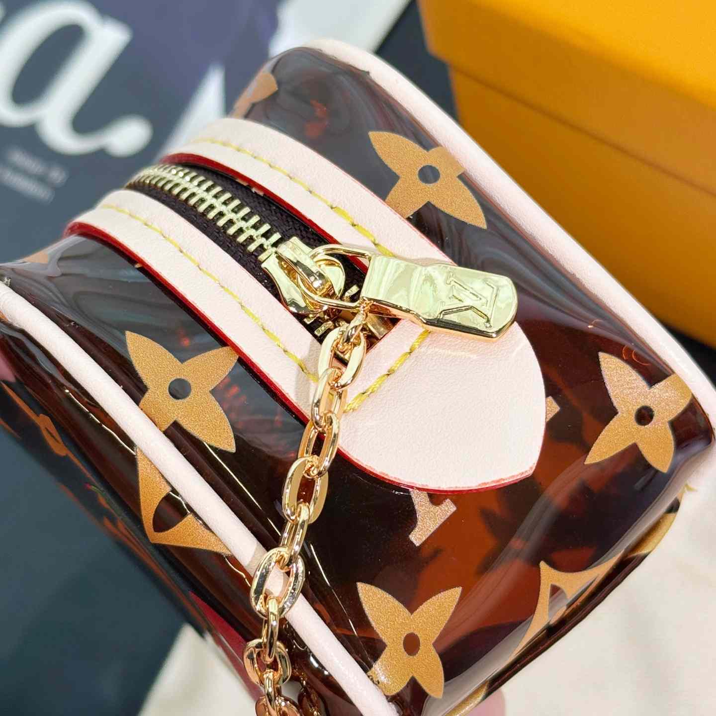 Louis Vuitton LV x TM Cube Coin Purse   M14943 - DesignerGu