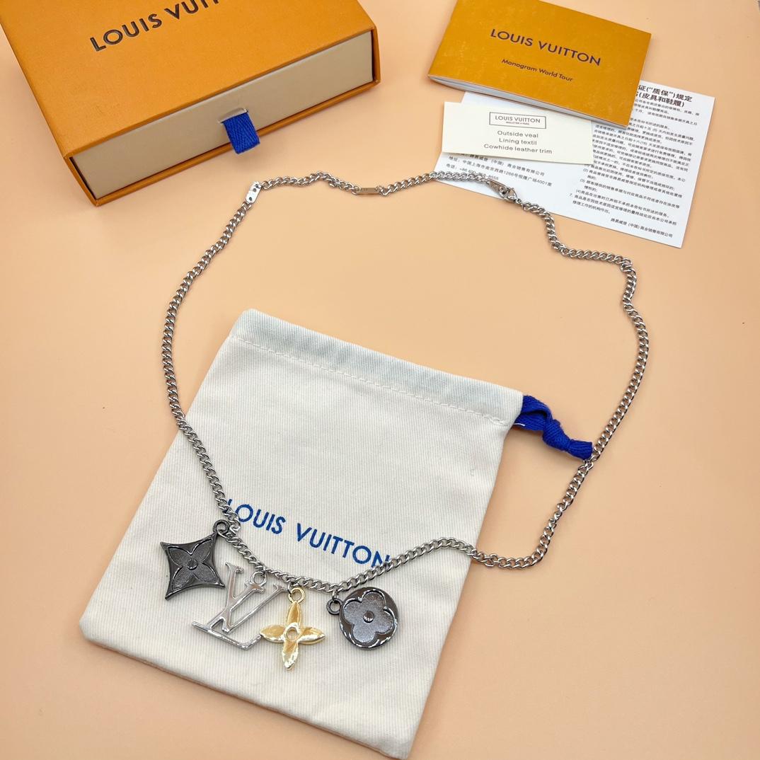 Louis Vuitton Collier pendentif LV Instinct   M00521 - DesignerGu