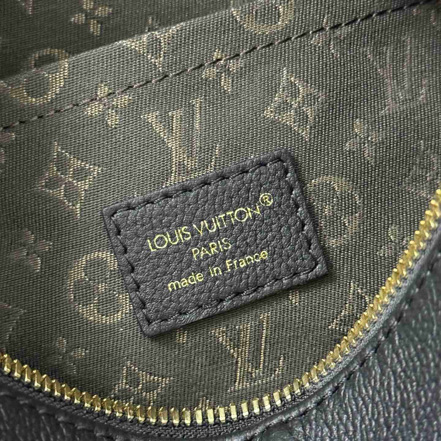 Louis Vuitton Express PM   M26039 - DesignerGu