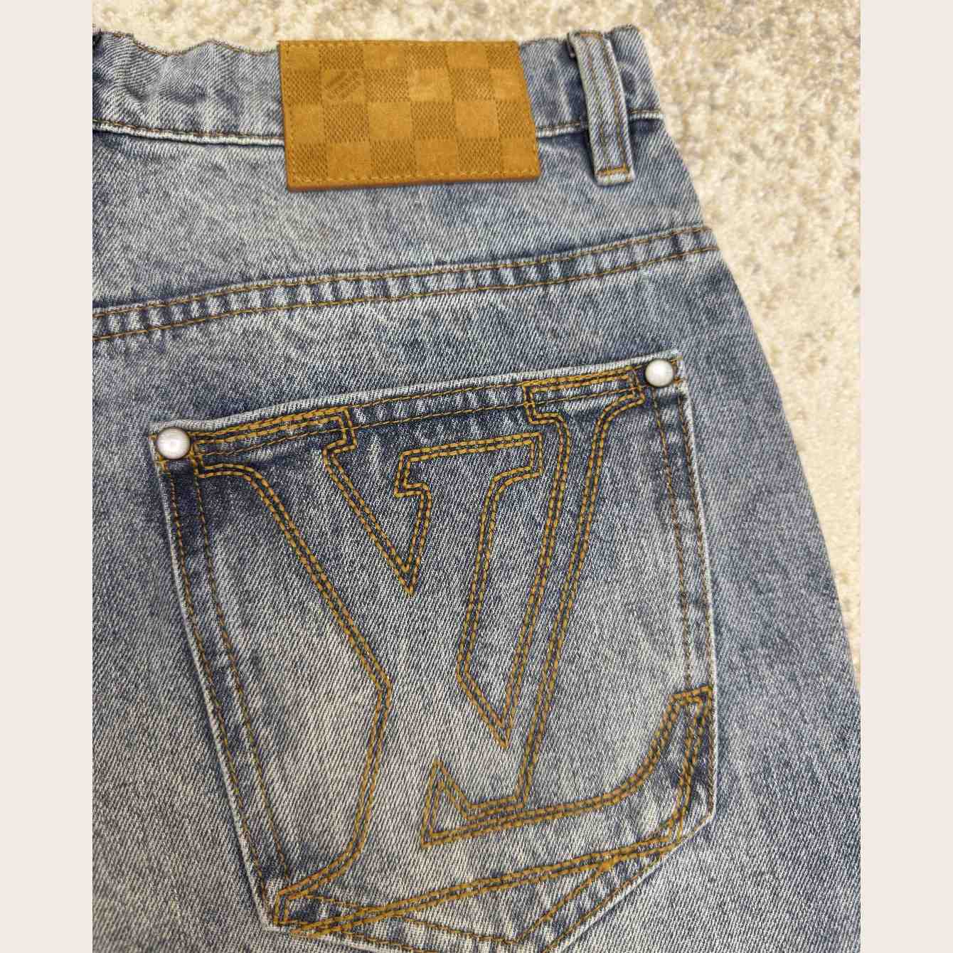 Louis Vuitton Slim Fit Denim Pants   1AGIXW - DesignerGu