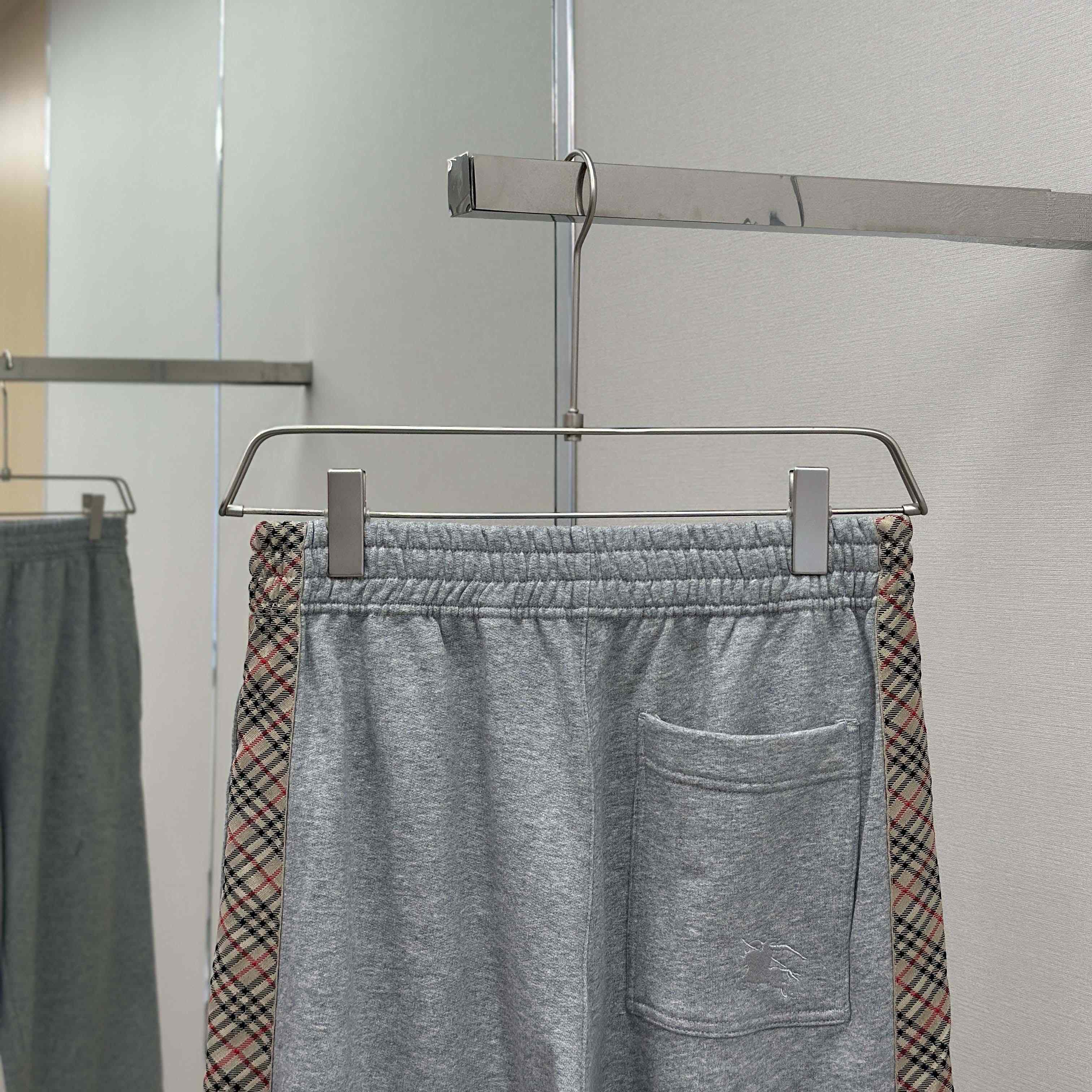 Burberry Check Trim Cotton Jogging Pants - DesignerGu