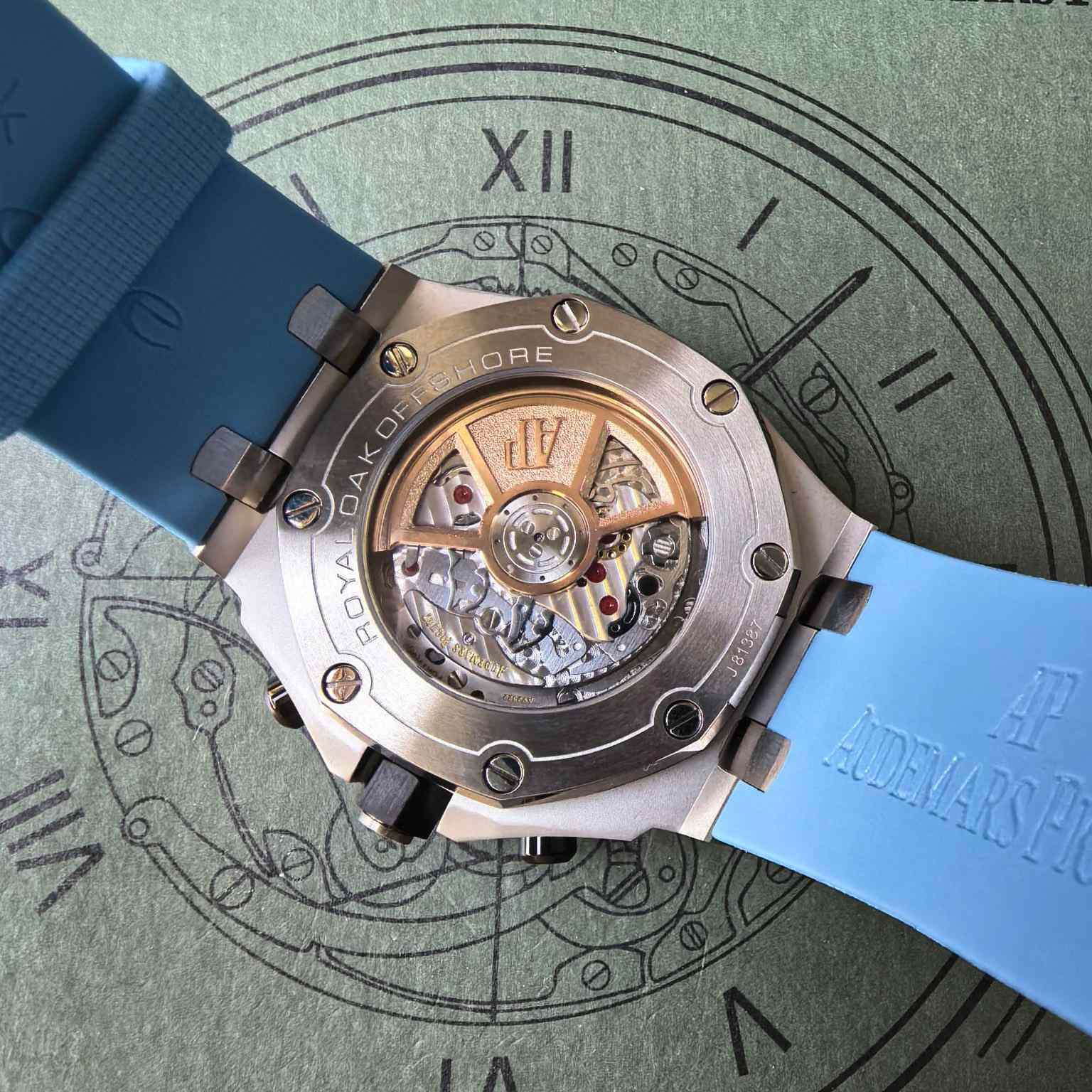 Audemars Piguet Audemars Royal Oak 262385T   44mm - DesignerGu