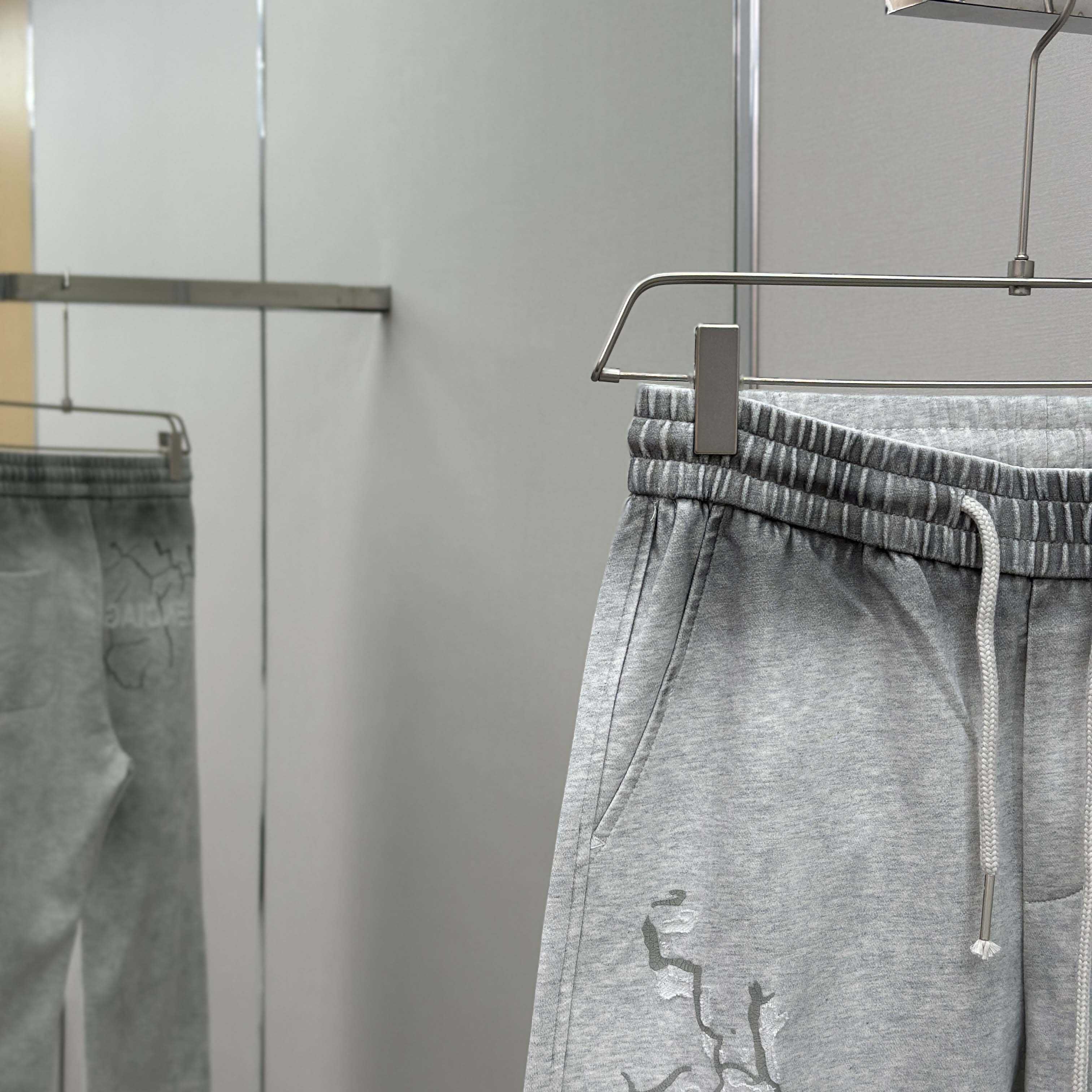 Balenciaga Cotton Pants - DesignerGu