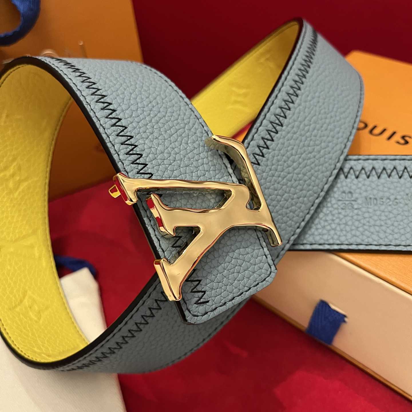 Louis Vuitton 40mm Reversible Belt  - DesignerGu