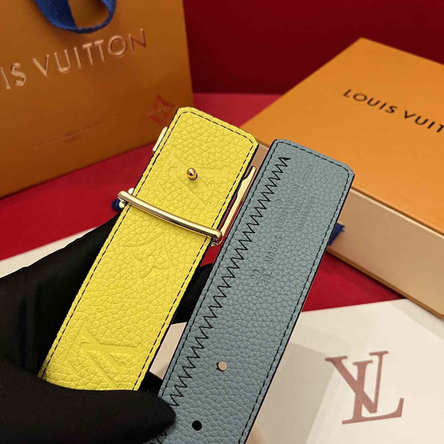 Louis Vuitton 40mm Reversible Belt  - DesignerGu