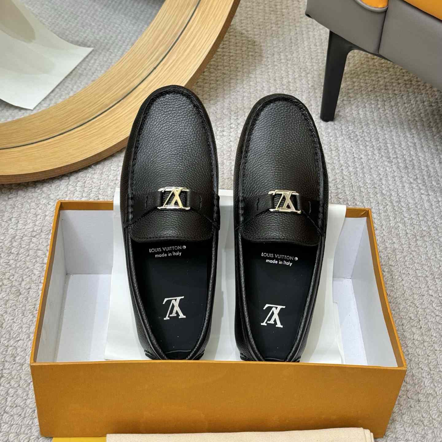 Louis Vuitton LV Silverstone Moccasin - DesignerGu