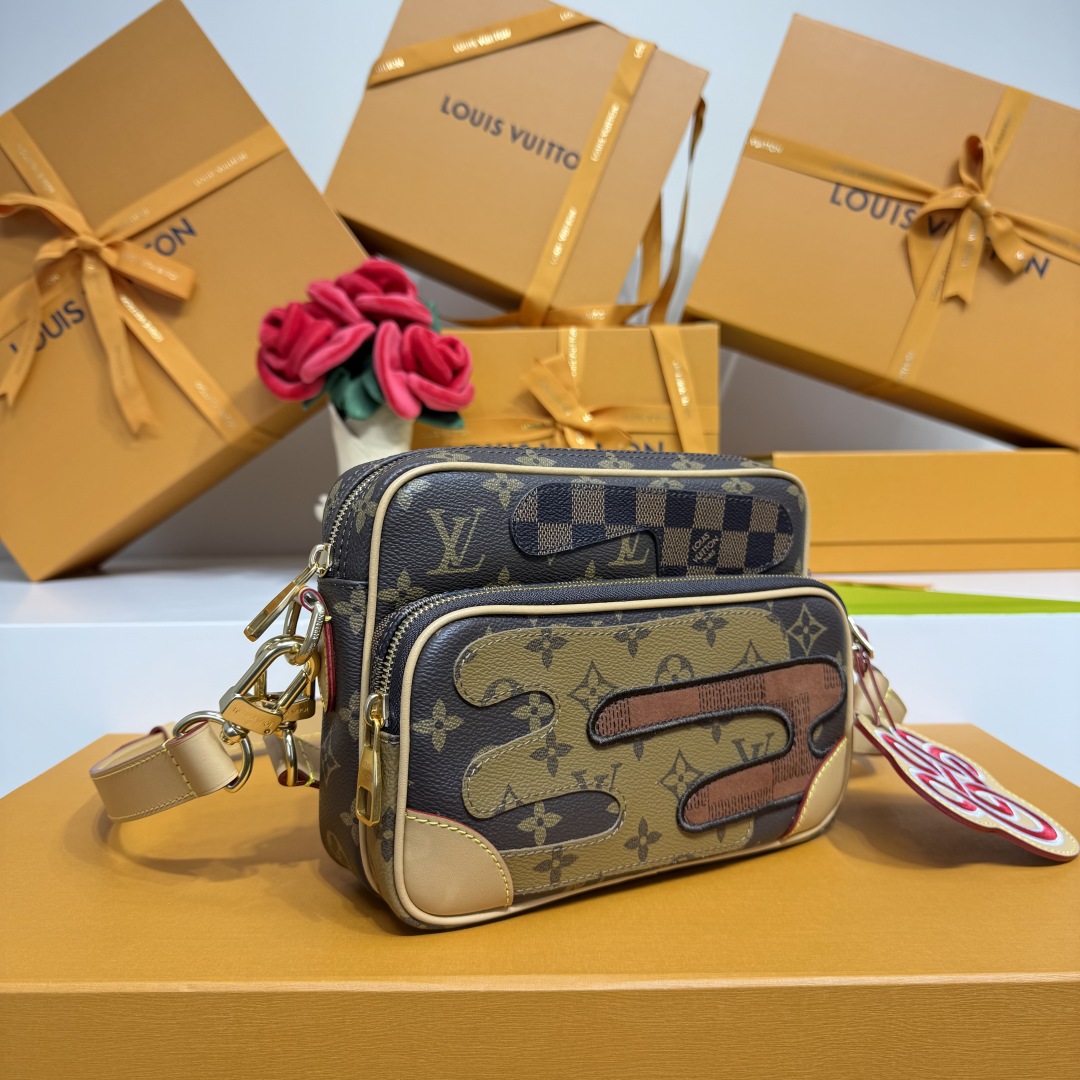Louis Vuitton Nil   M26068 - DesignerGu