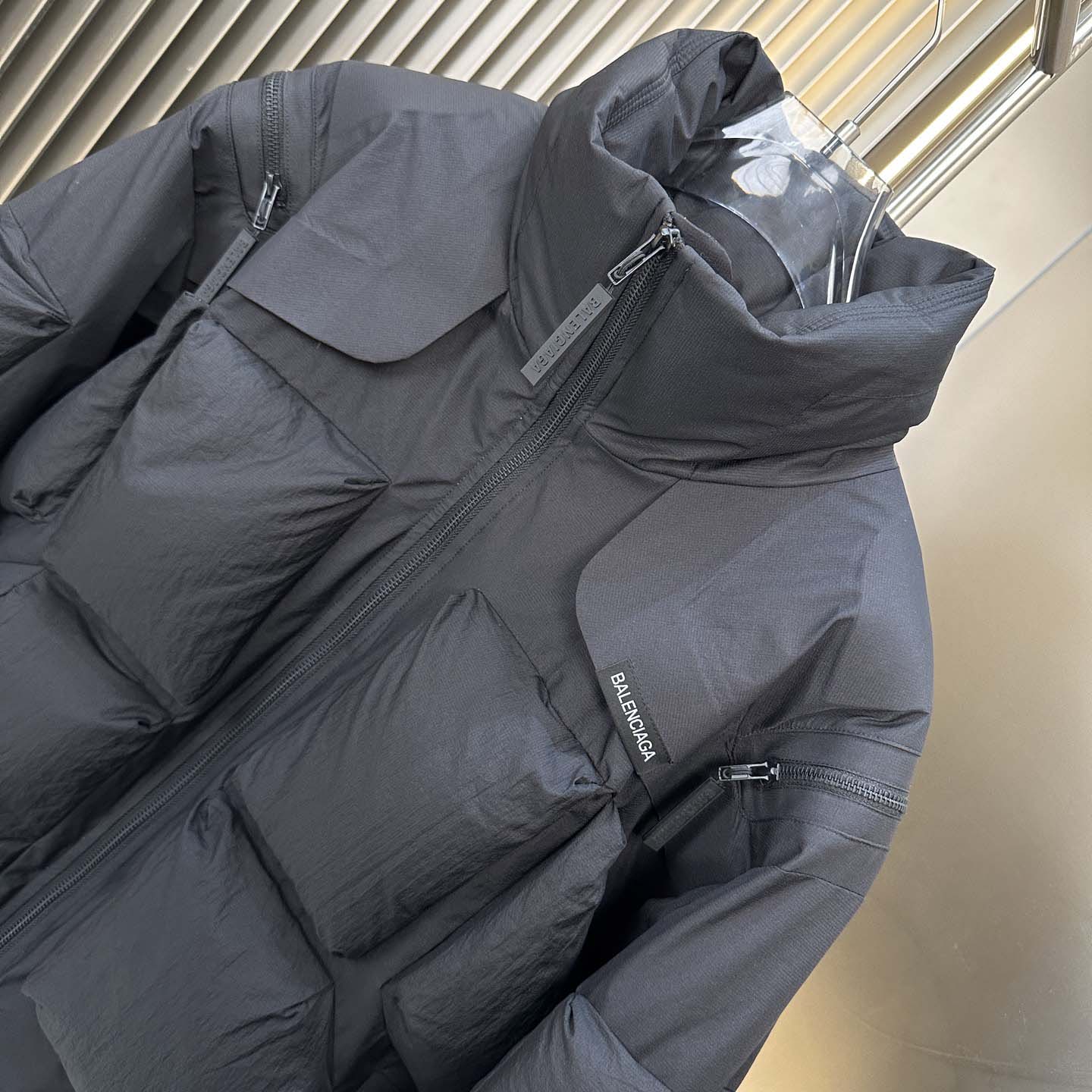 Balenciaga Puffer Jacket - DesignerGu