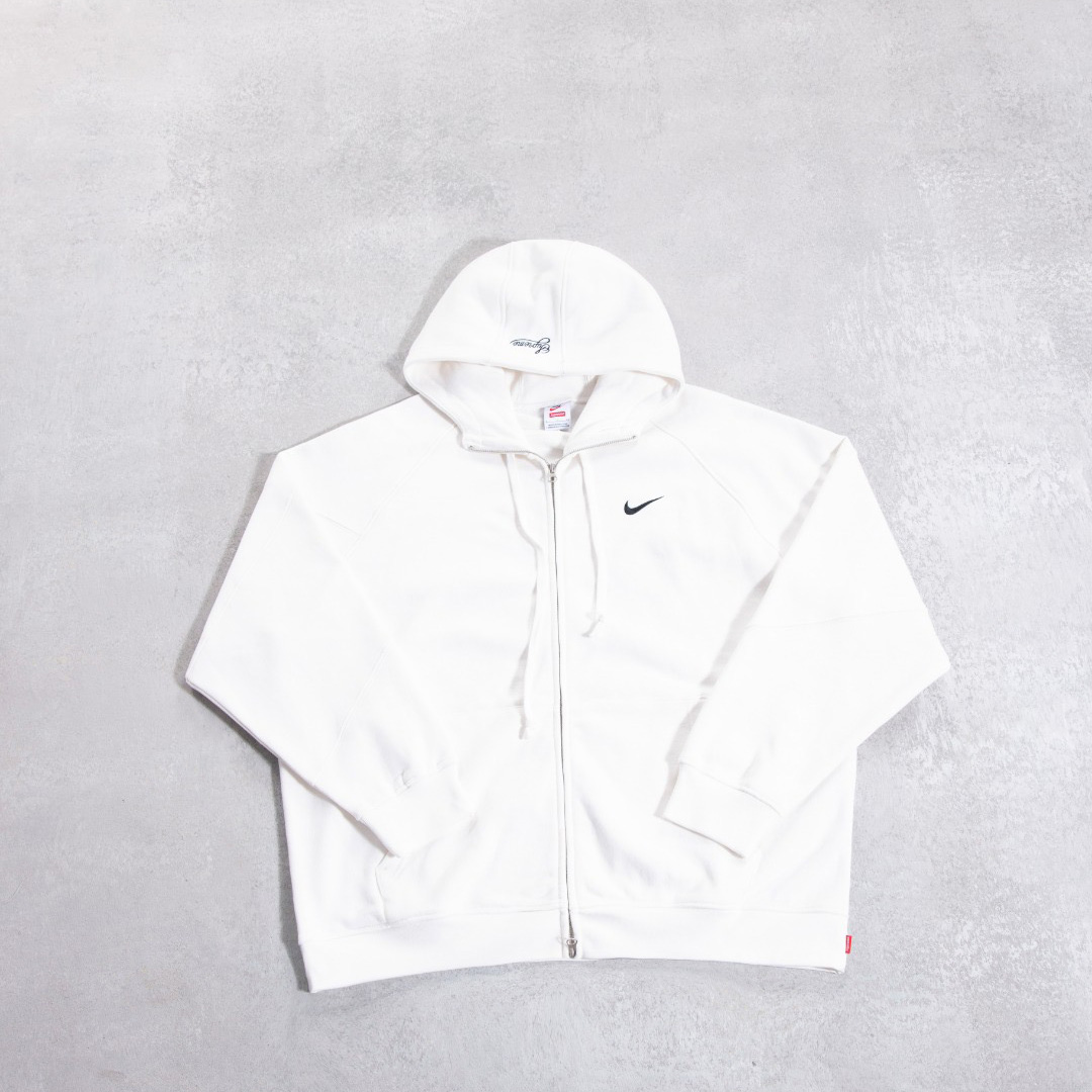 Supreme x Nike Zip Up Hooded Sweatshirt Supreme x Nike Zip Up Hooded Sweatshirt - DesignerGu