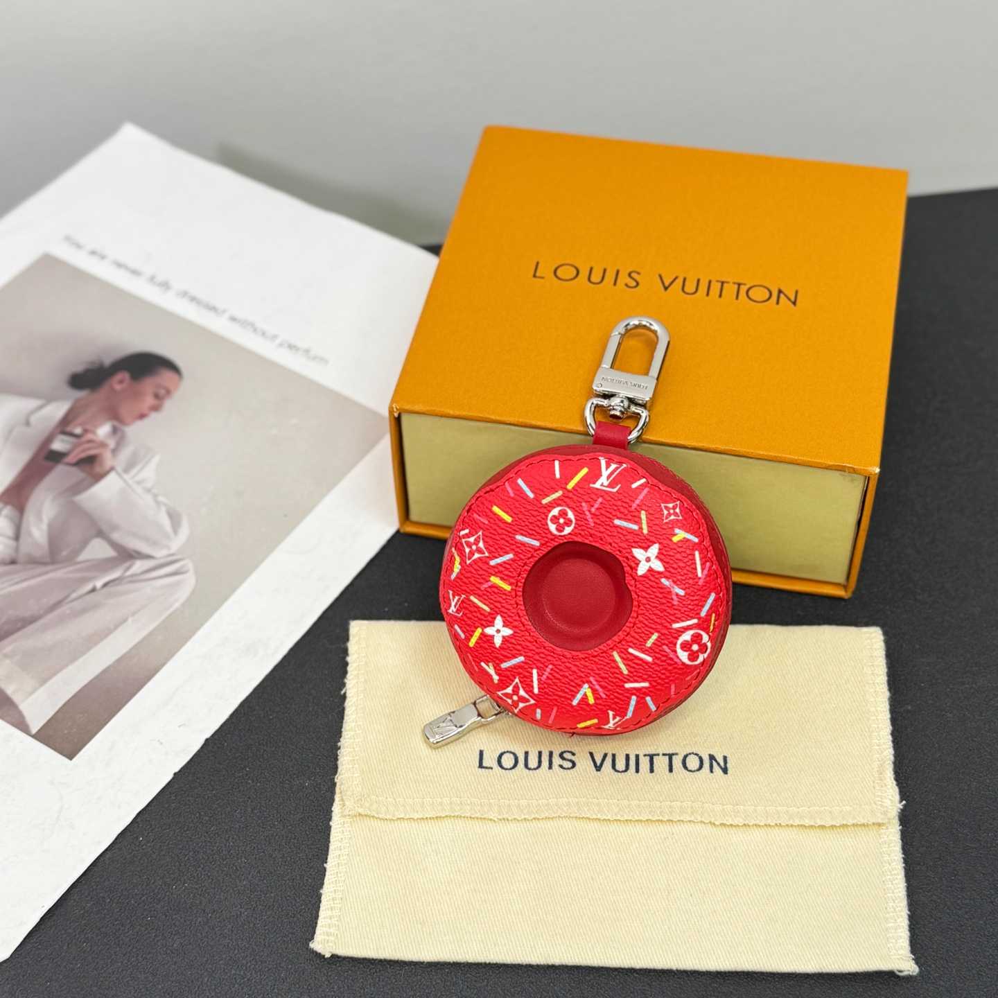 Louis Vuitton LV Donut Bag Charm    - DesignerGu