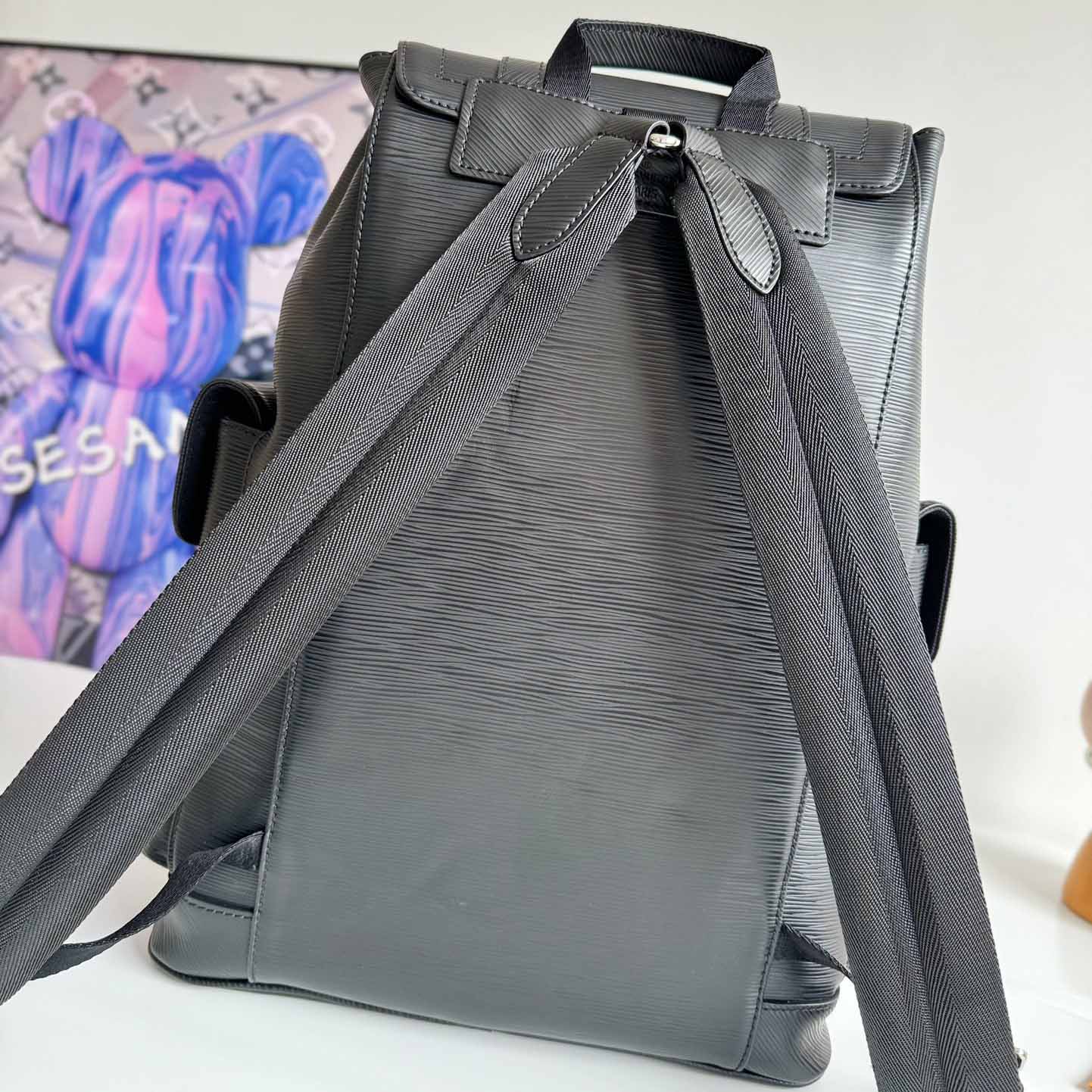 Louis Vuitton Christopher MM      M24326 - DesignerGu