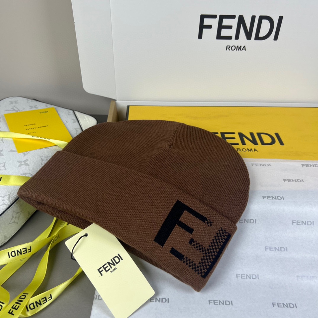 Fendi FF-jacquard Beanie Fendi FF-jacquard Beanie - DesignerGu