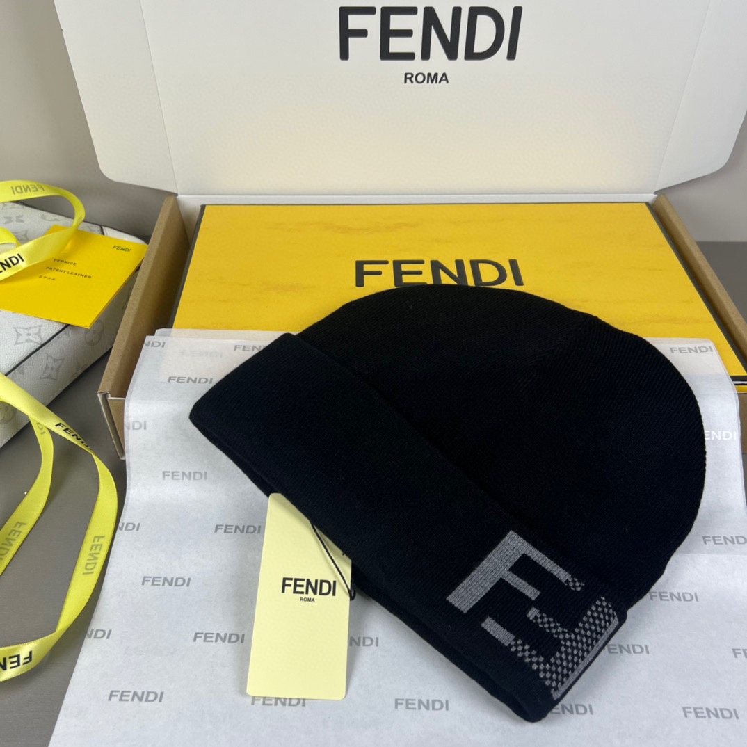Fendi FF-jacquard Beanie Fendi FF-jacquard Beanie - DesignerGu