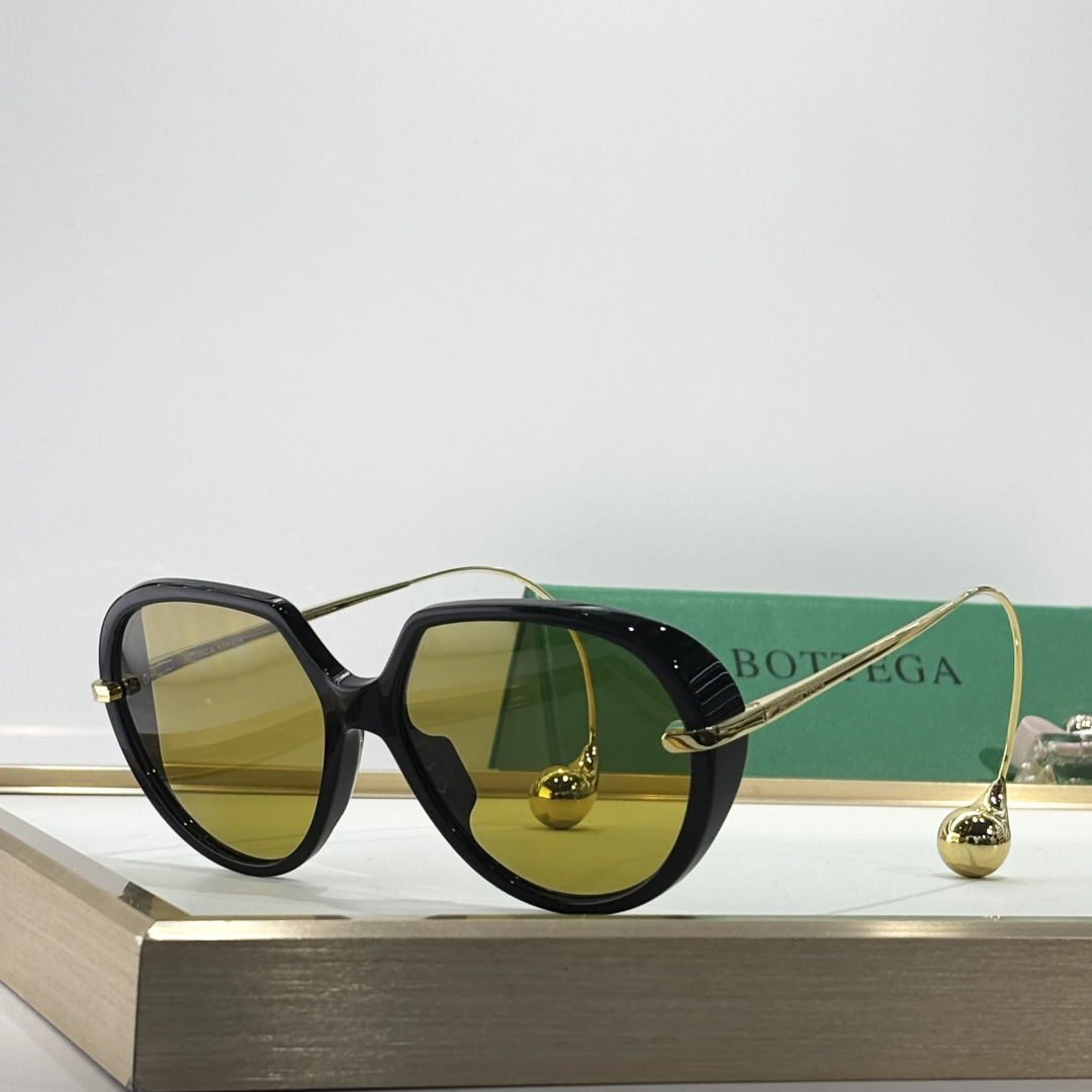 Bottega Veneta BV1436S Sunglasses   Bottega Veneta BV1436S Sunglasses   - DesignerGu