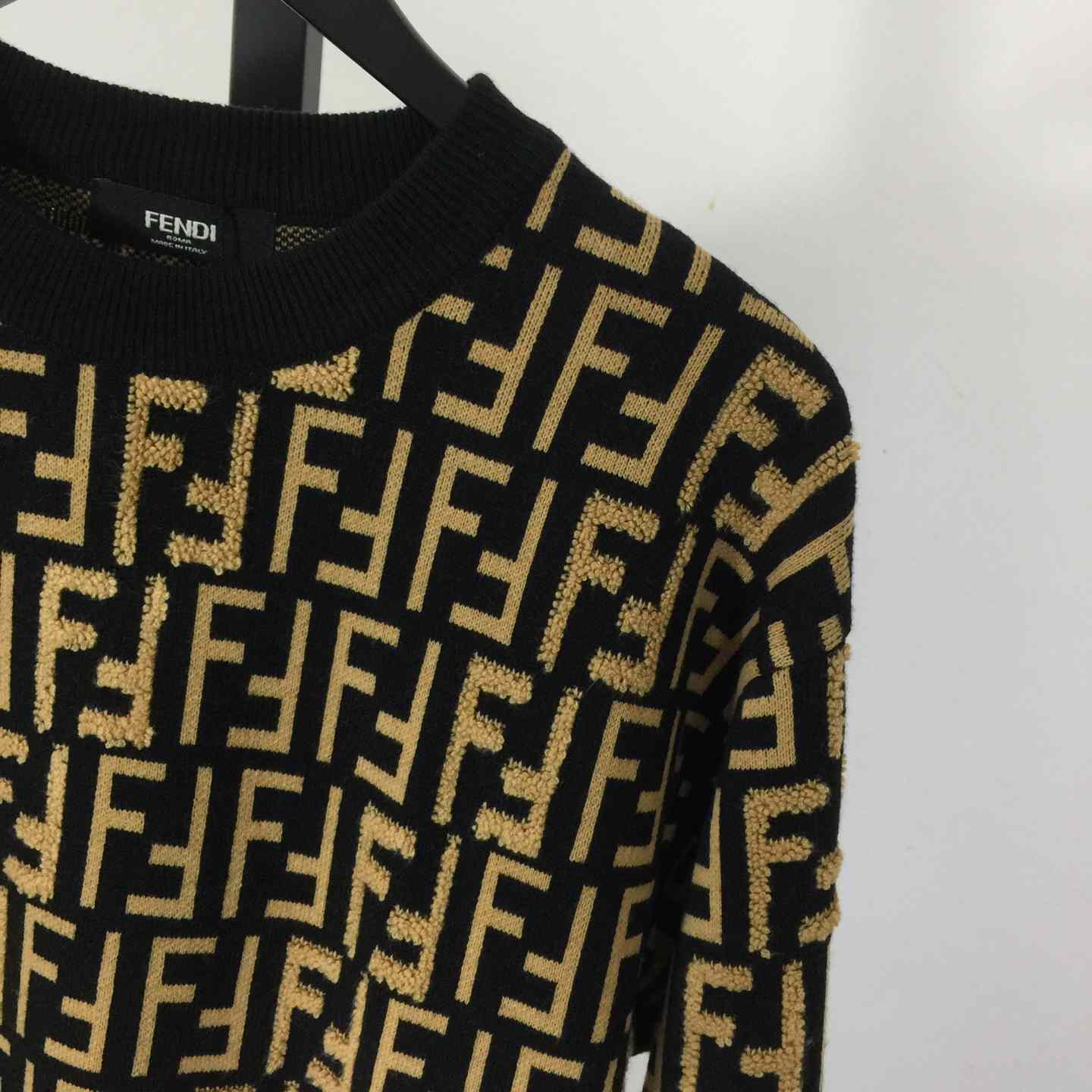 Fendi Wool Pullover - DesignerGu
