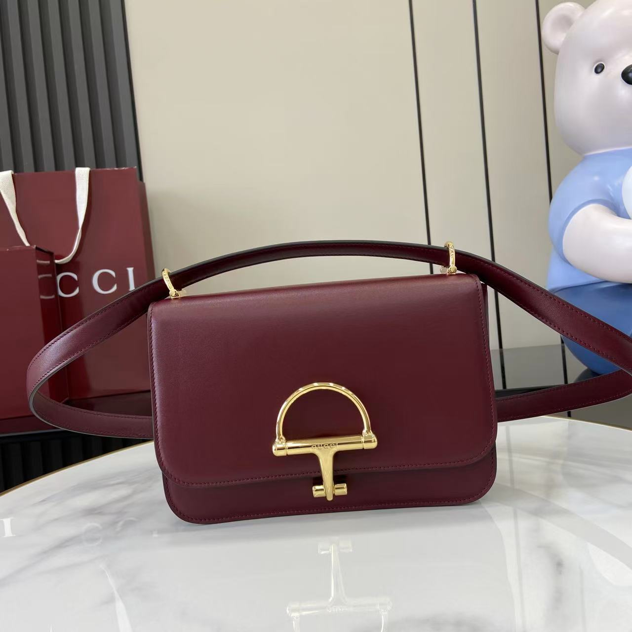 Gucci Siena Small Shoulder Bag Gucci Siena Small Shoulder Bag - DesignerGu