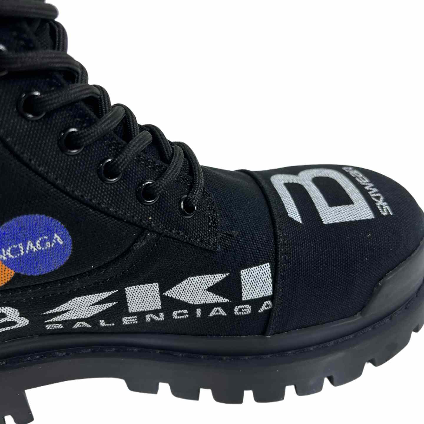 Balenciaga Combat Strike 20MM Boots - DesignerGu