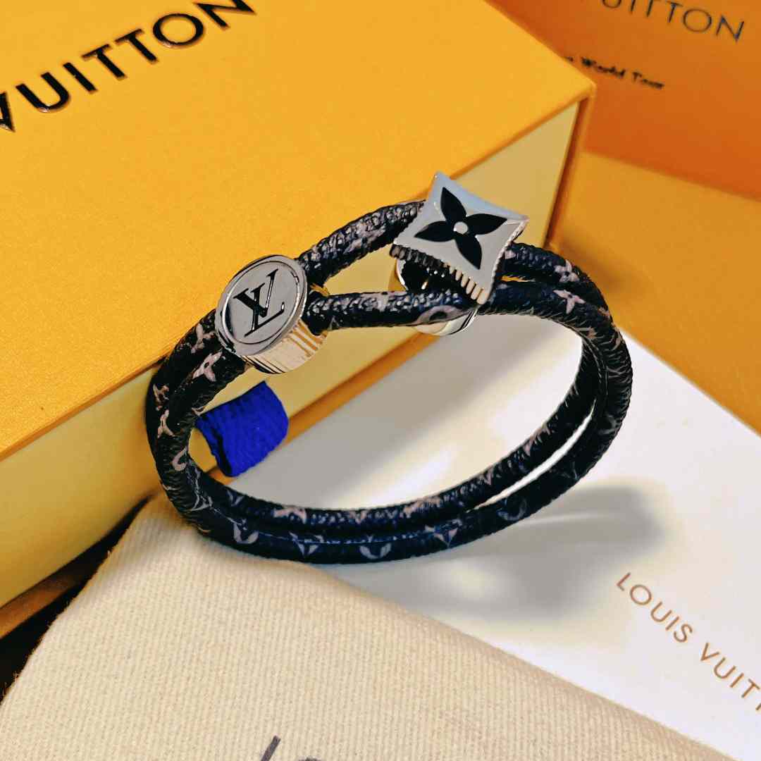Louis Vuitton Catch It Bracelet   M8111 Louis Vuitton Catch It Bracelet   M8111 - DesignerGu