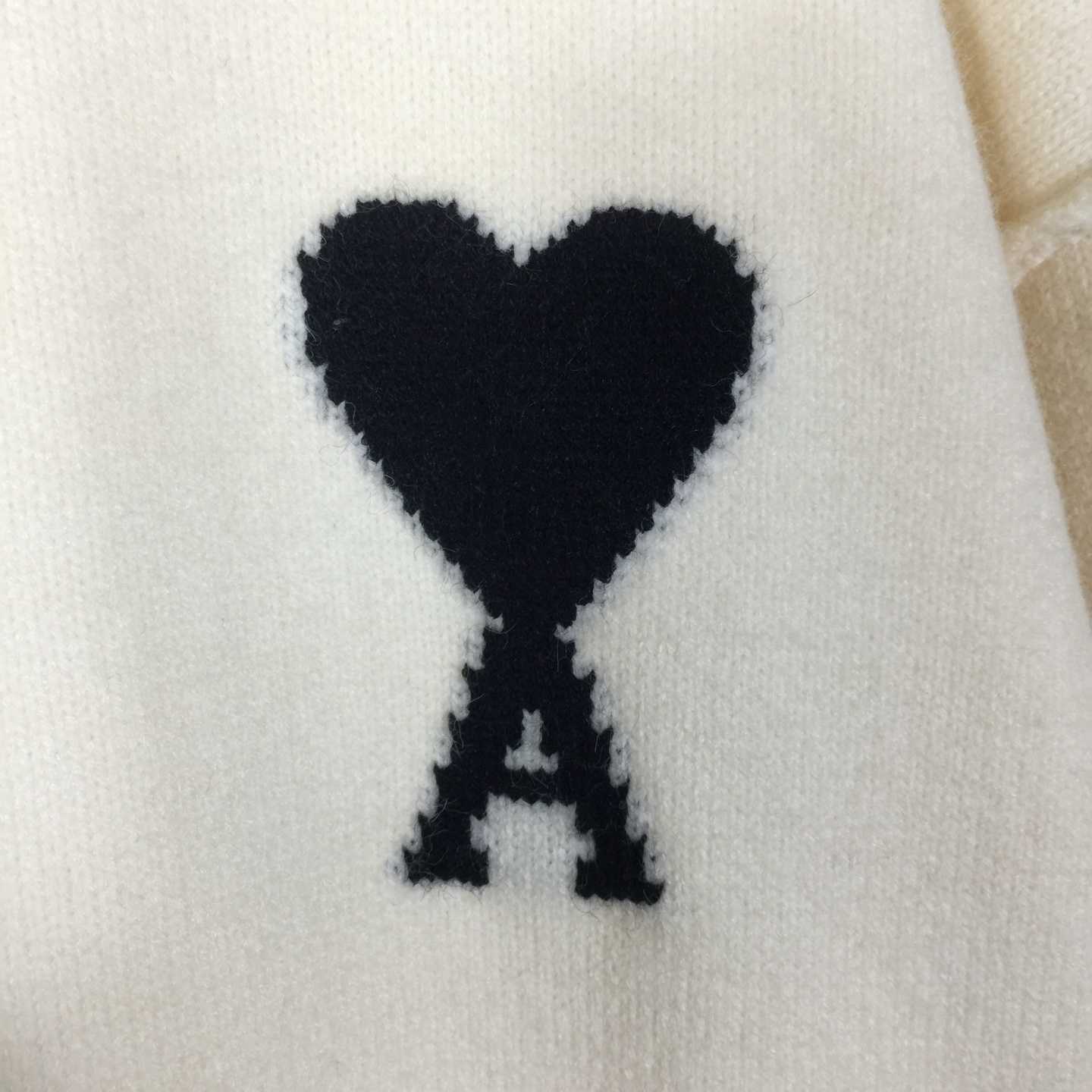 AMI Paris Ami De Coeur Wool Cardigan - DesignerGu