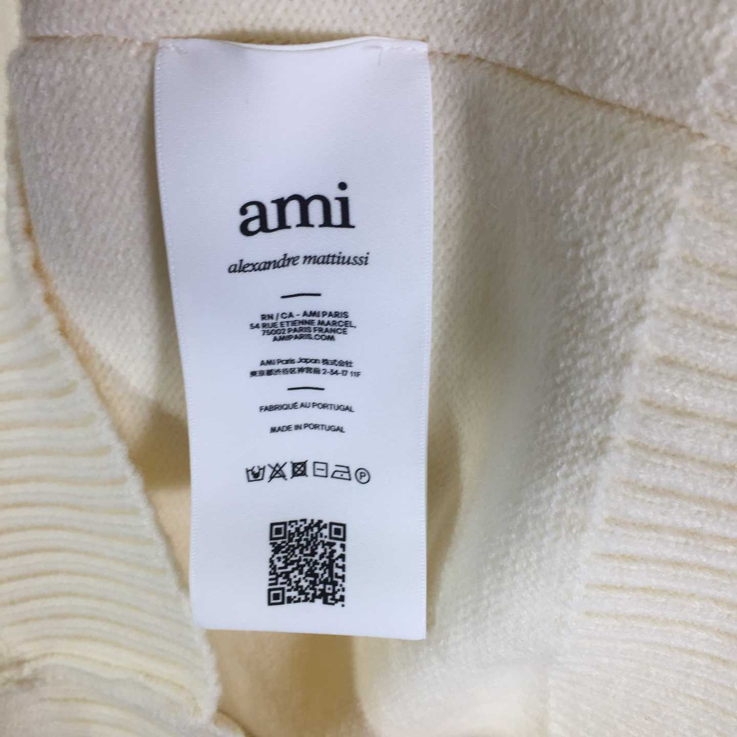 AMI Paris Ami De Coeur Wool Cardigan - DesignerGu
