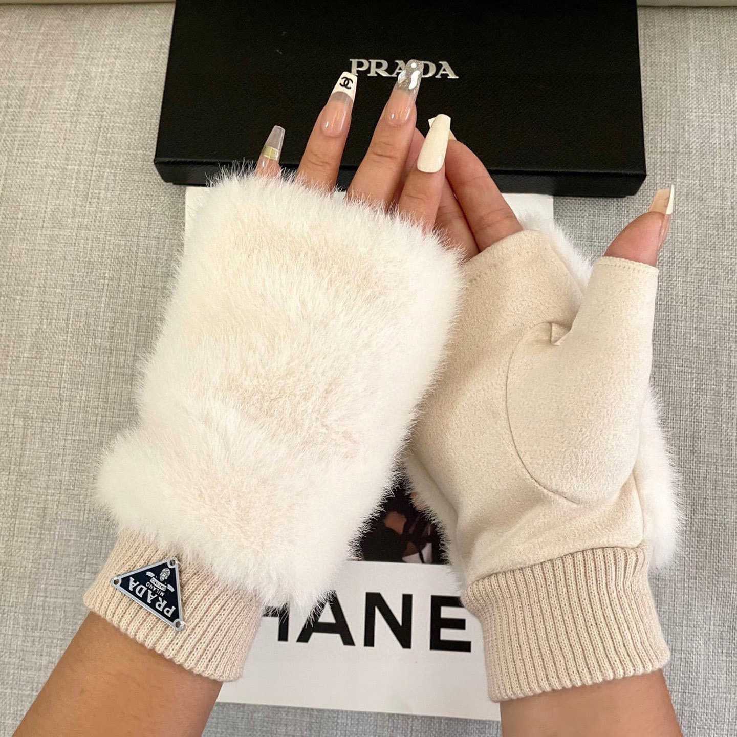 Prada Women's Gloves  - DesignerGu