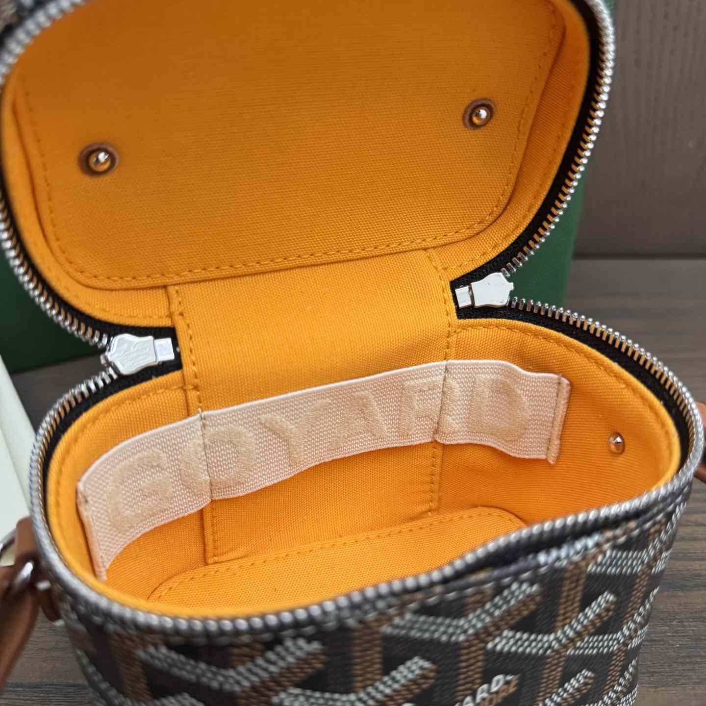 Goyard Muse Nano Vanity - DesignerGu