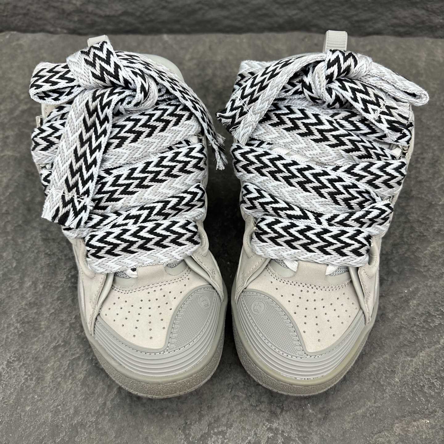 Lanvin Leather Curb Sneakers - DesignerGu