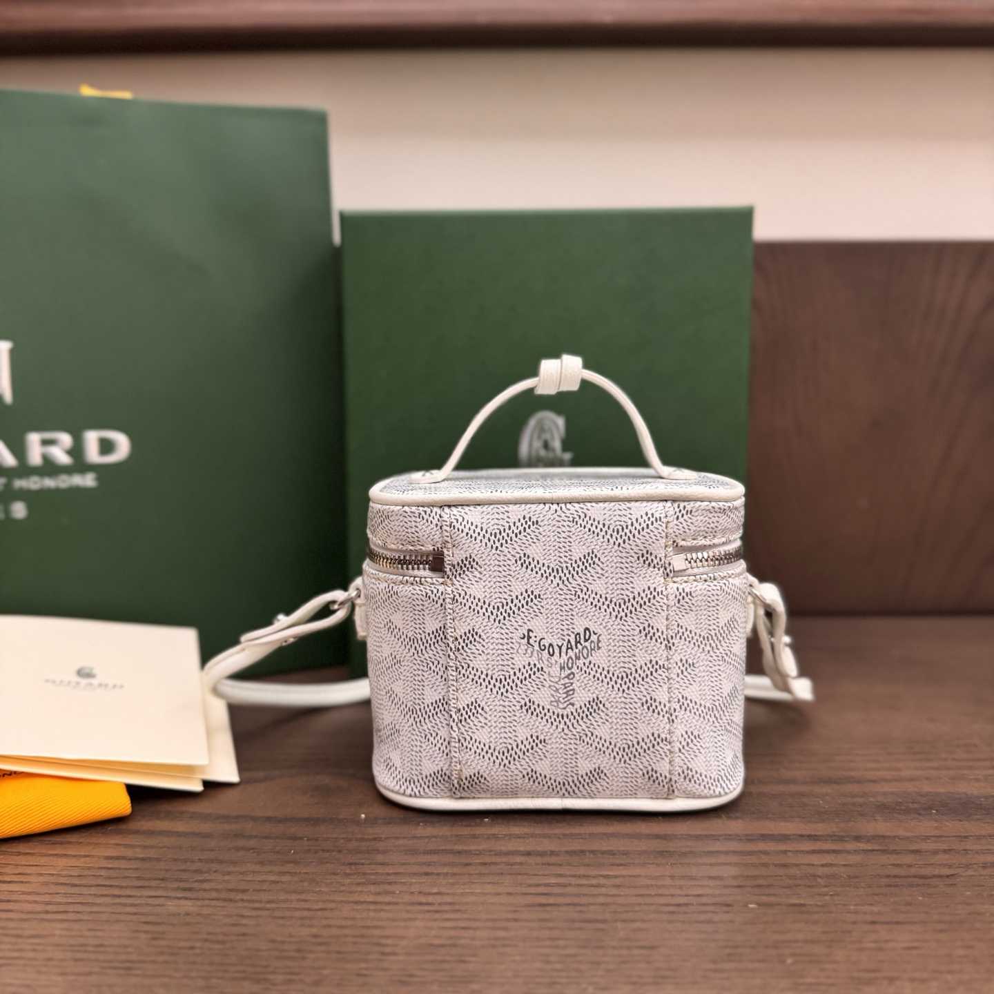 Goyard Muse Nano Vanity - DesignerGu