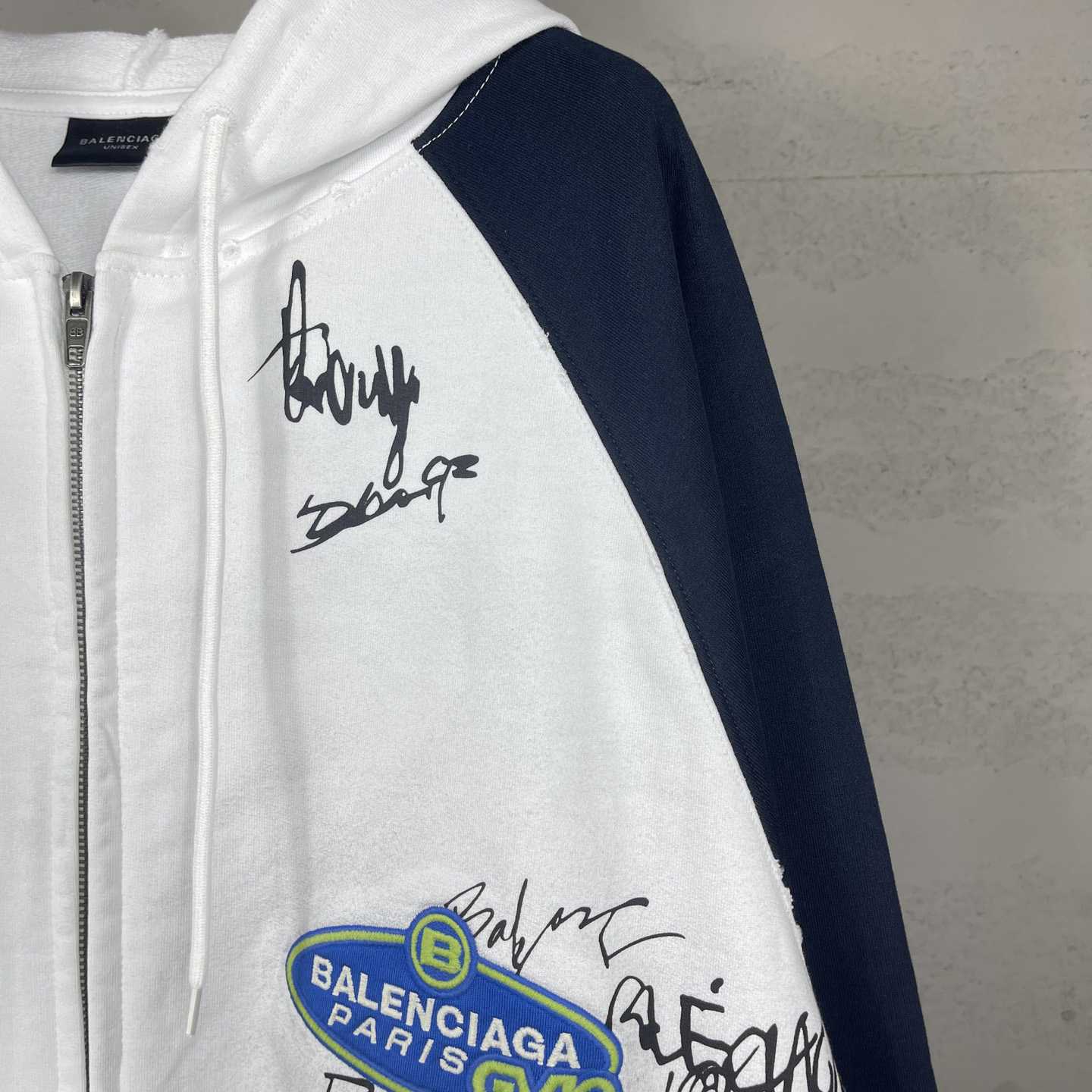 Balenciaga Banana Raglan Oversized Zip-Up Hoodie  - DesignerGu