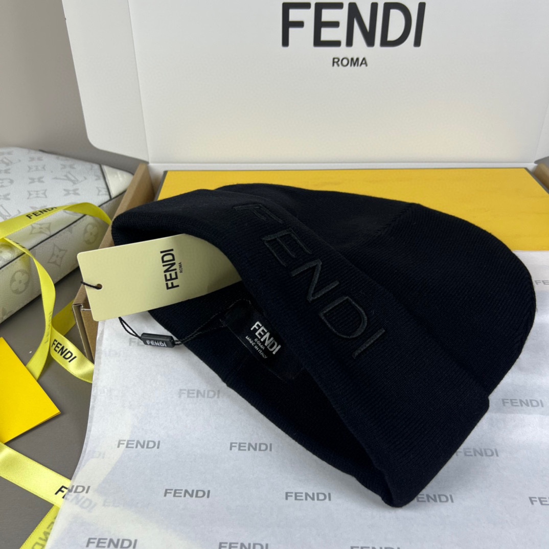 Fendi Beanie - DesignerGu