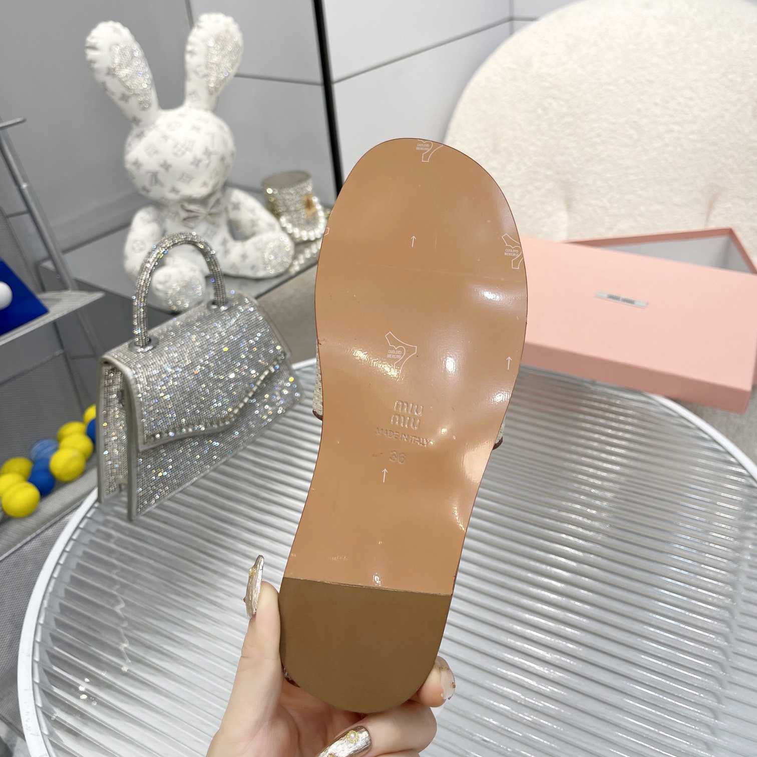 Miu Miu Logo-patch Raffia Slides - DesignerGu