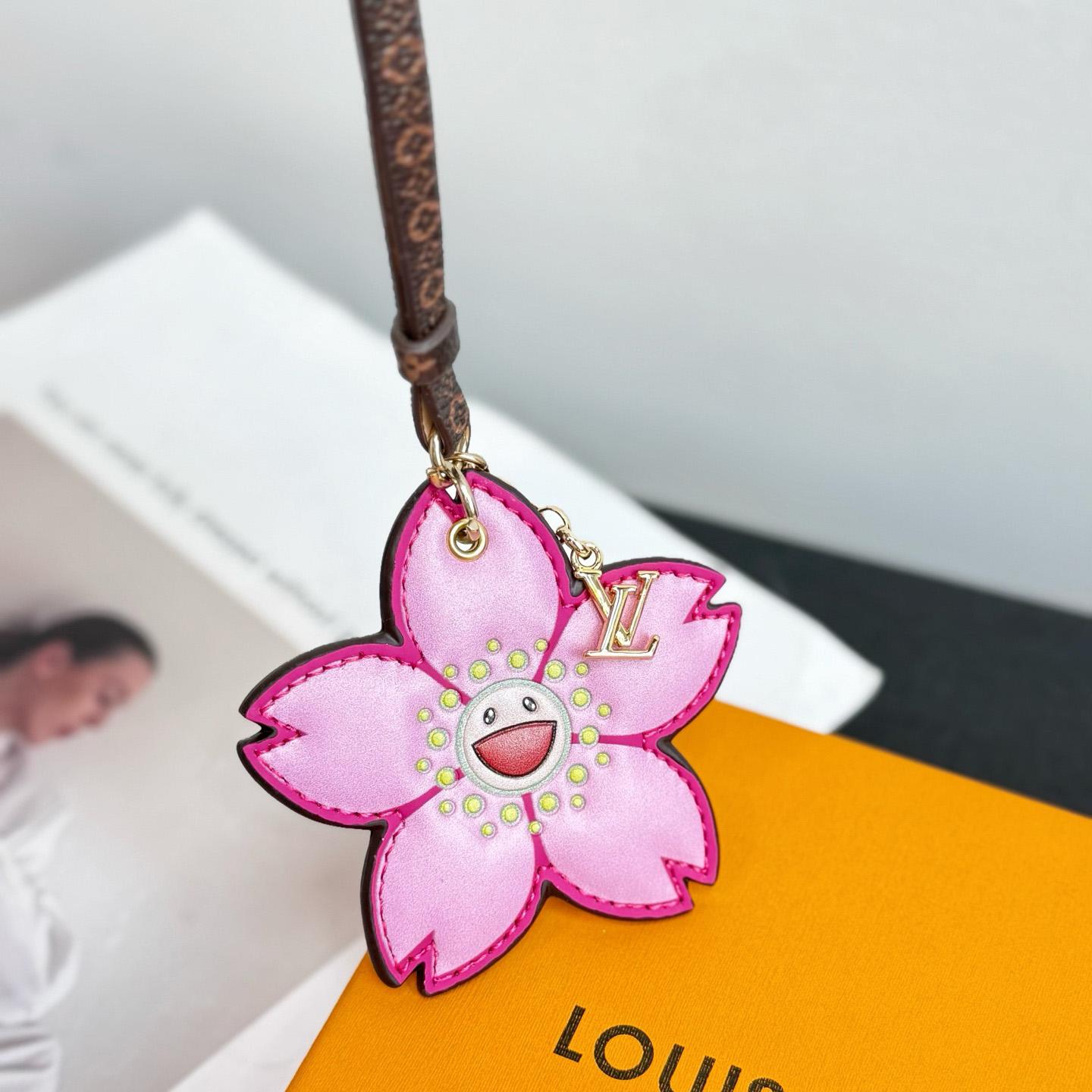 Louis Vuitton x Takashi Murakami bag charm - DesignerGu