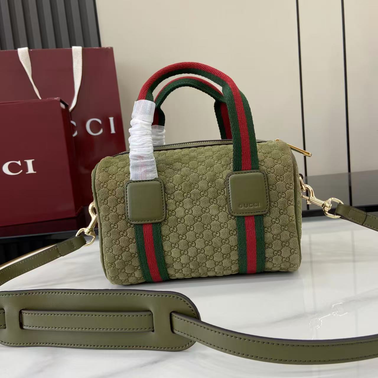 Gucci Mini GG Handbag - DesignerGu