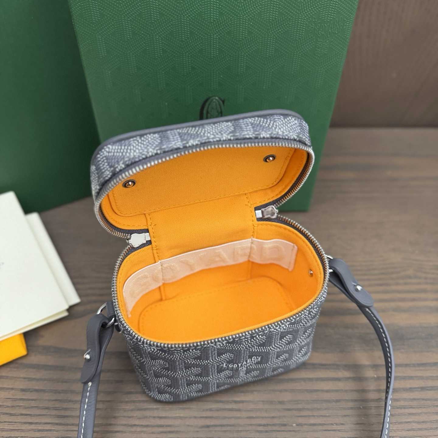 Goyard Muse Nano Vanity - DesignerGu