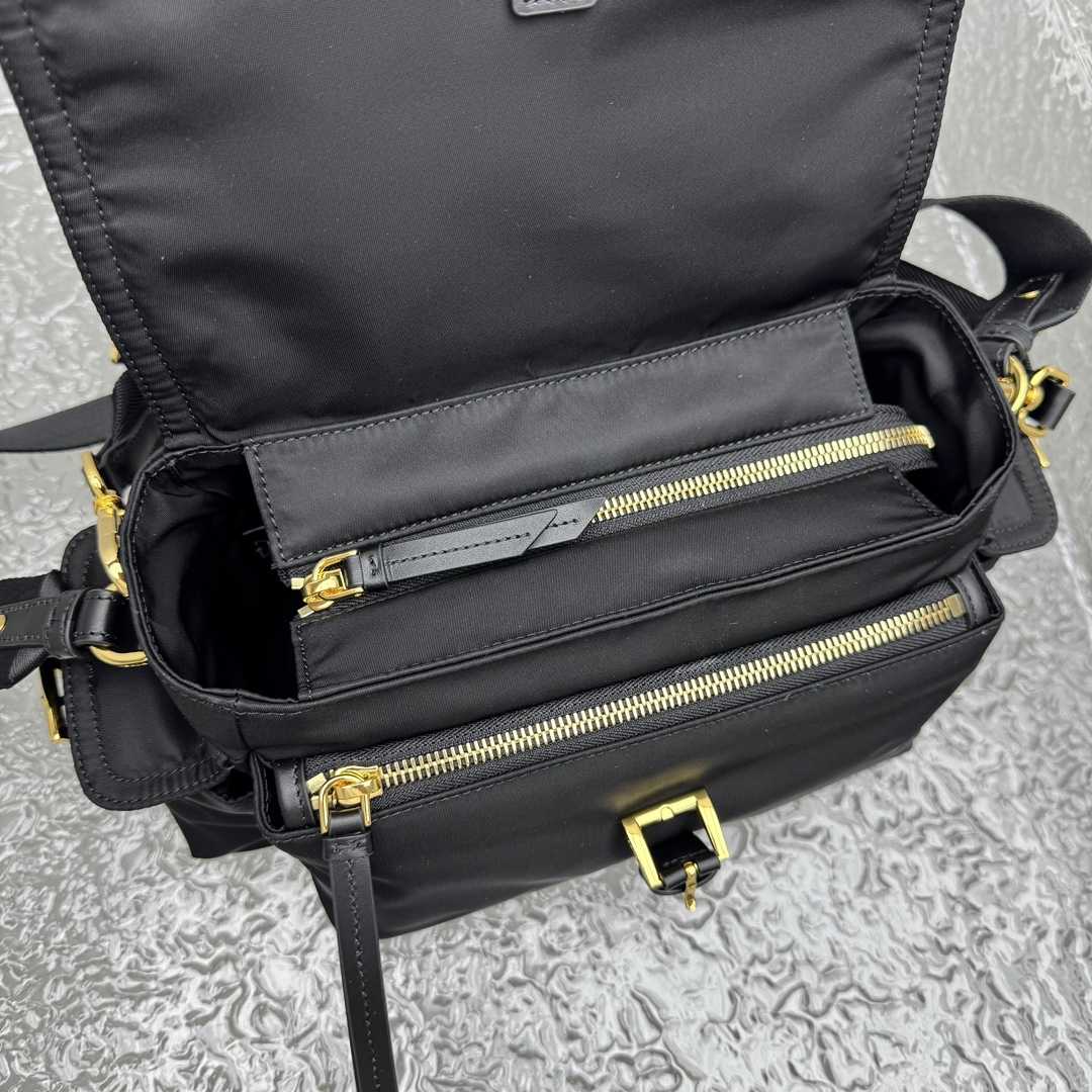 Prada Explore Medium Re-Nylon Shoulder Bag With Flap - DesignerGu