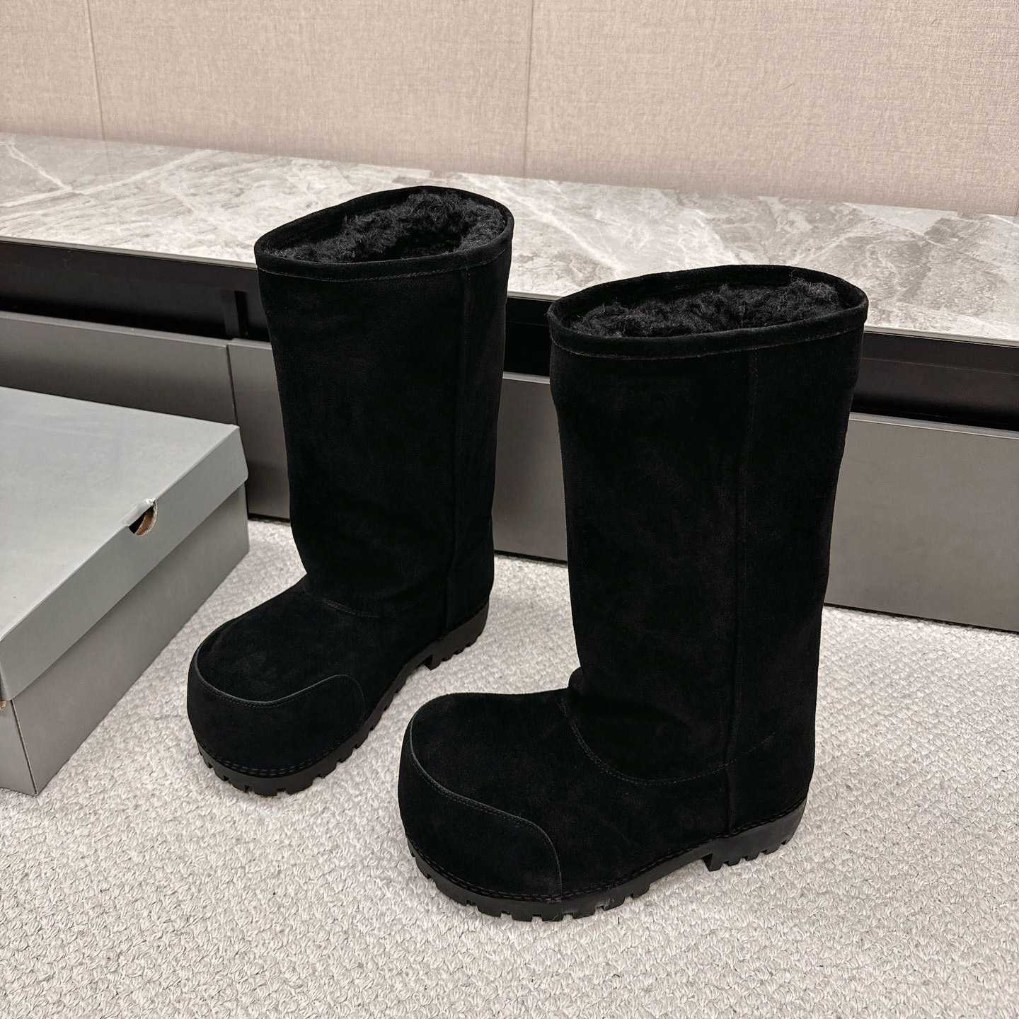 Balenciaga Alaska Fur High Boots - DesignerGu