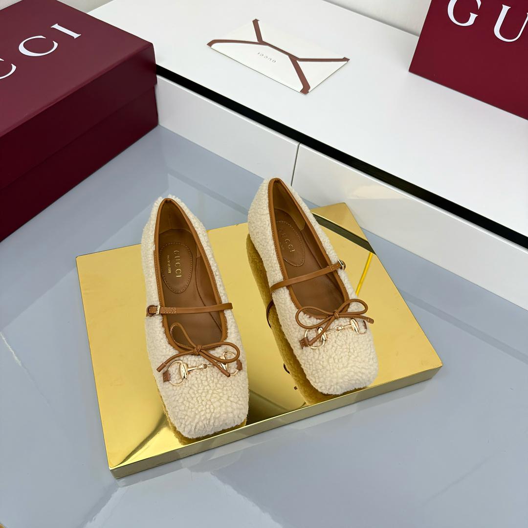 Gucci Women's Gucci Horsebit Ballet Flat - DesignerGu
