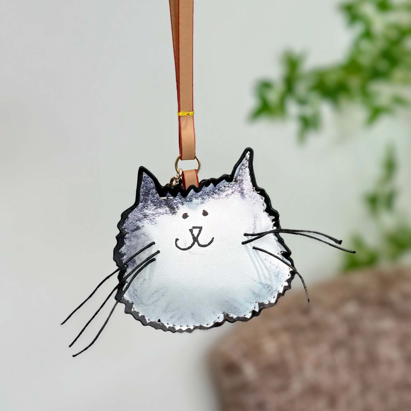 Louis Vuitton LV Cat Bag Charm   M02944   - DesignerGu