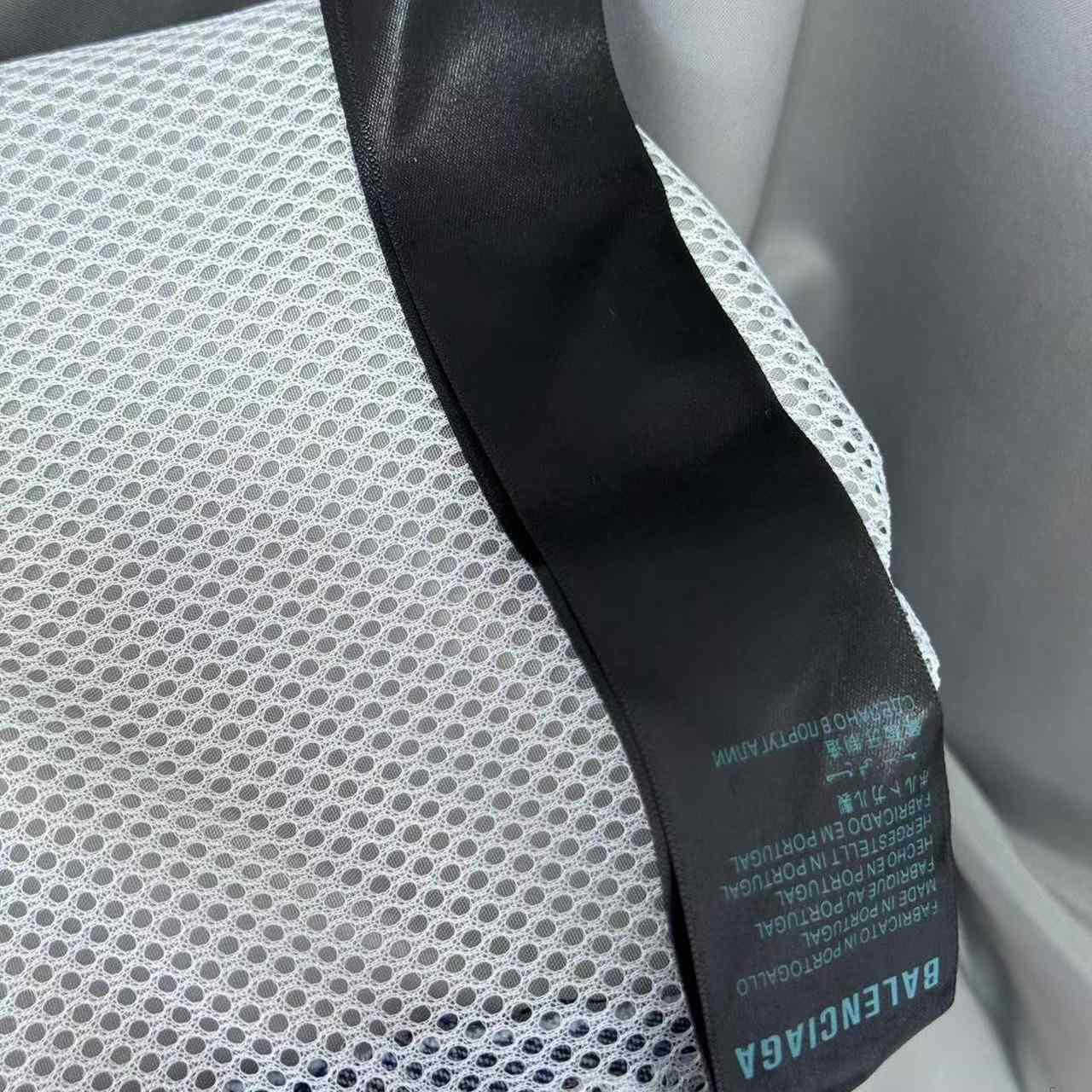 Balenciaga Logo-printed Colour-block Jacket - DesignerGu