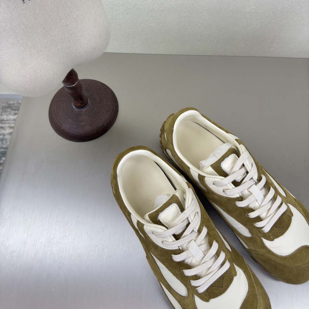 Bottega Veneta Orbit Flash Sneaker - DesignerGu