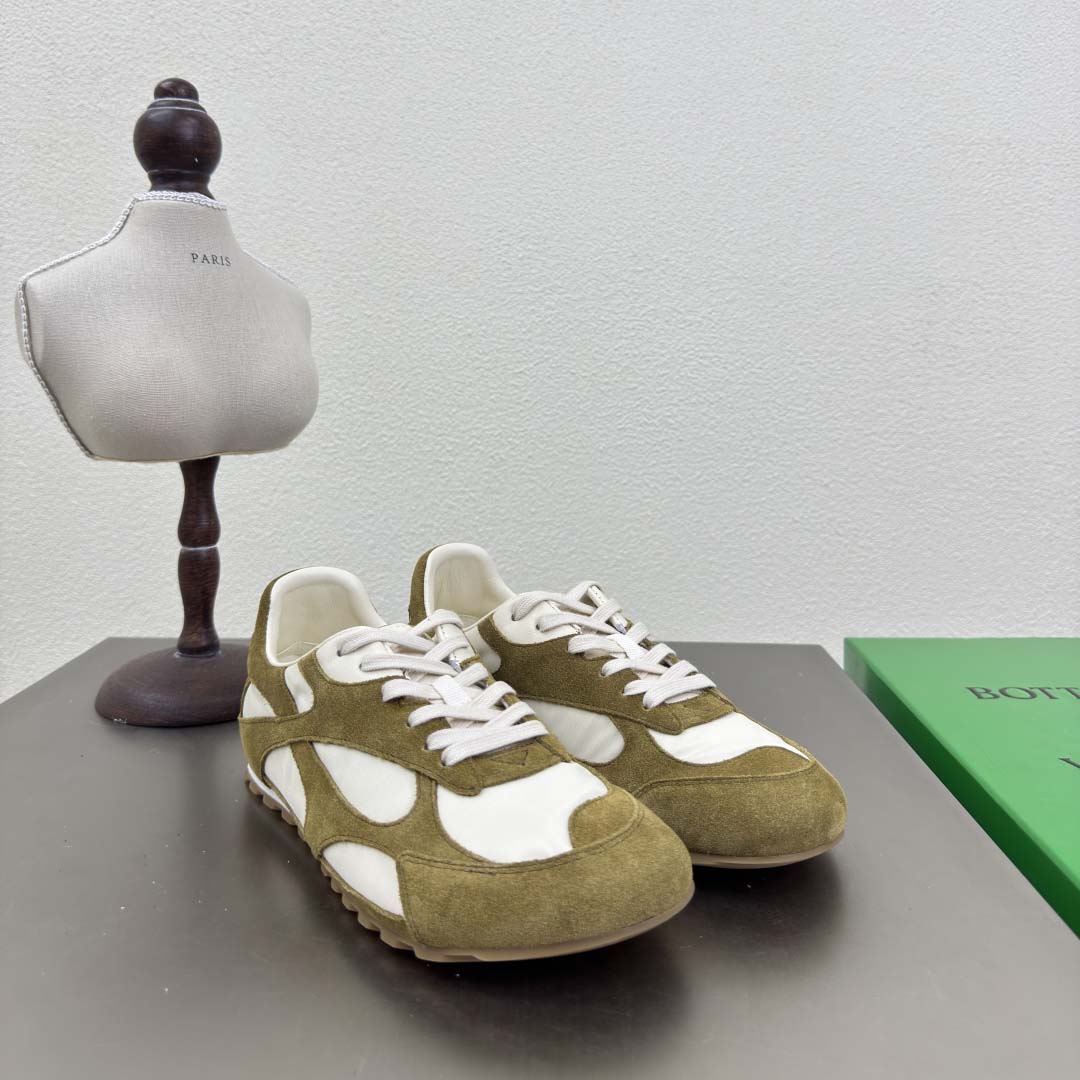 Bottega Veneta Orbit Flash Sneaker - DesignerGu