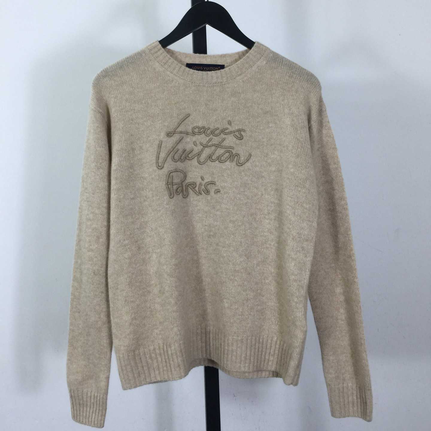 Louis Vuitton Cursive Signature Pullover   1AIOYJ - DesignerGu