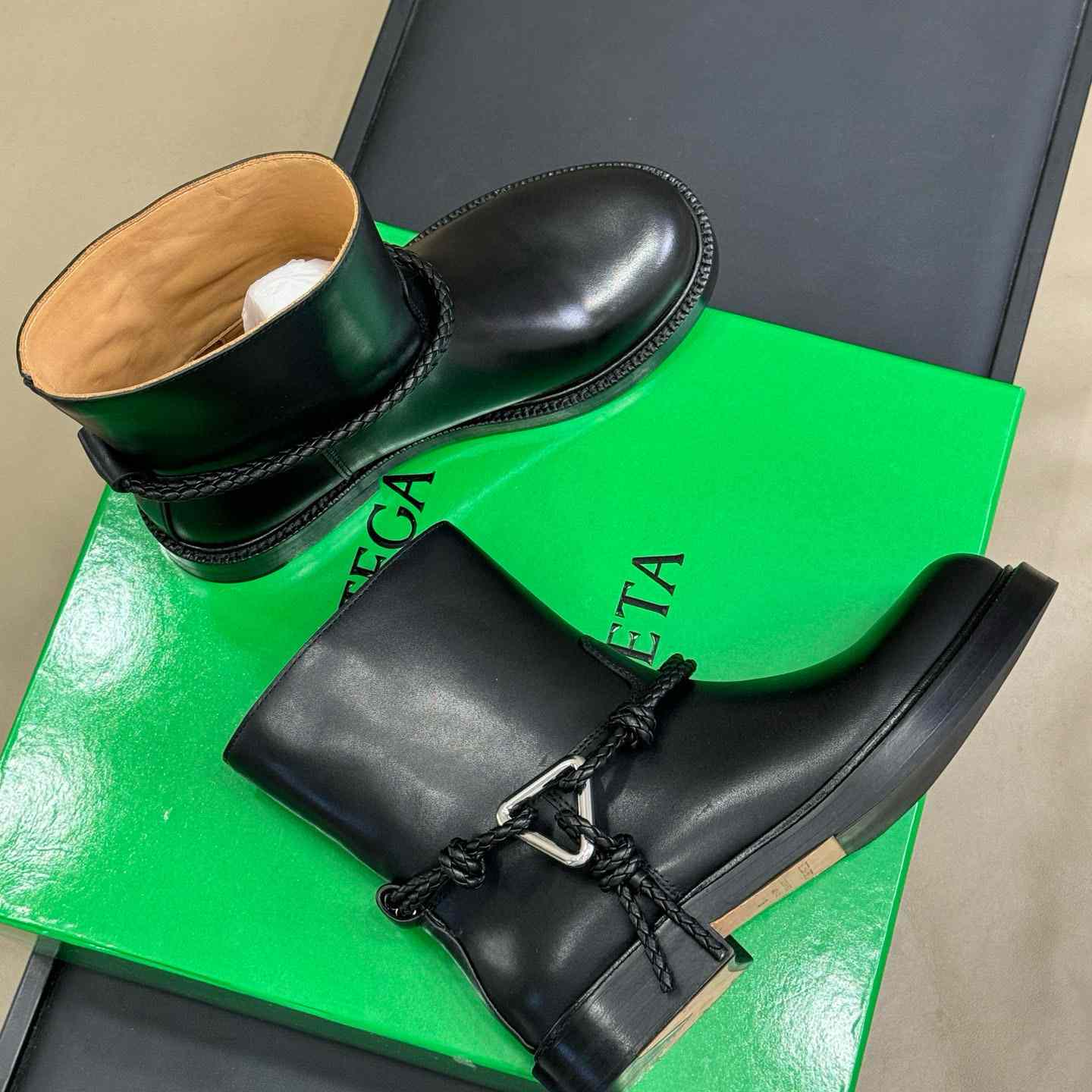 Bottega Veneta James Ankle Boot - DesignerGu