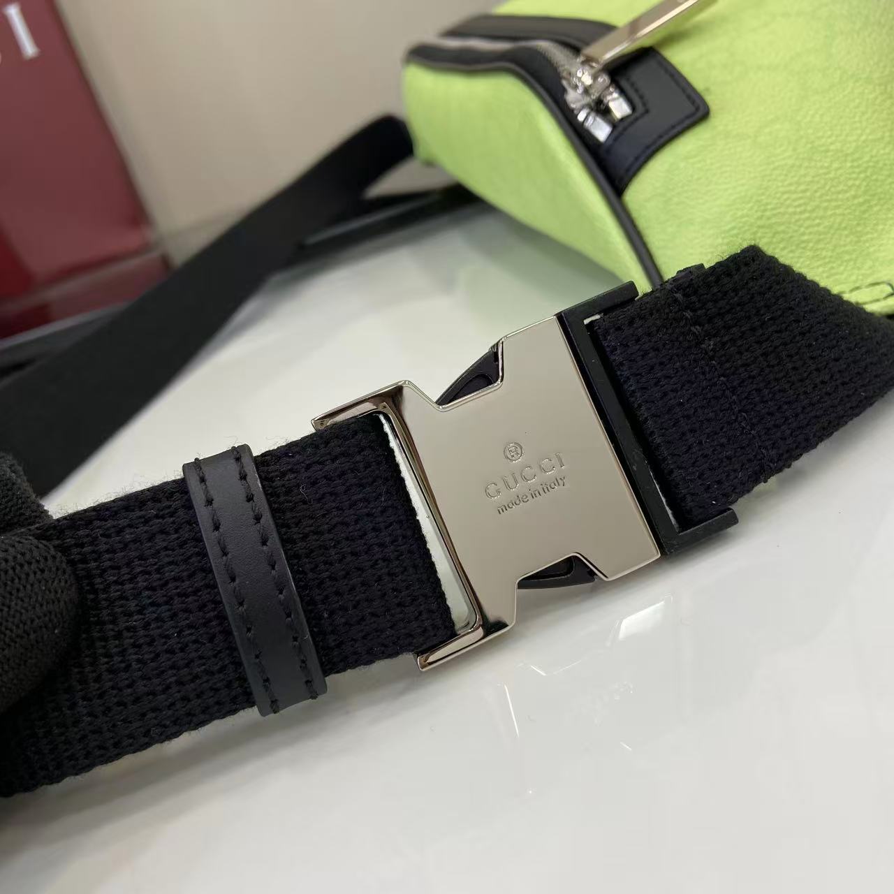 Gucci Chroma Large Belt Bag - DesignerGu