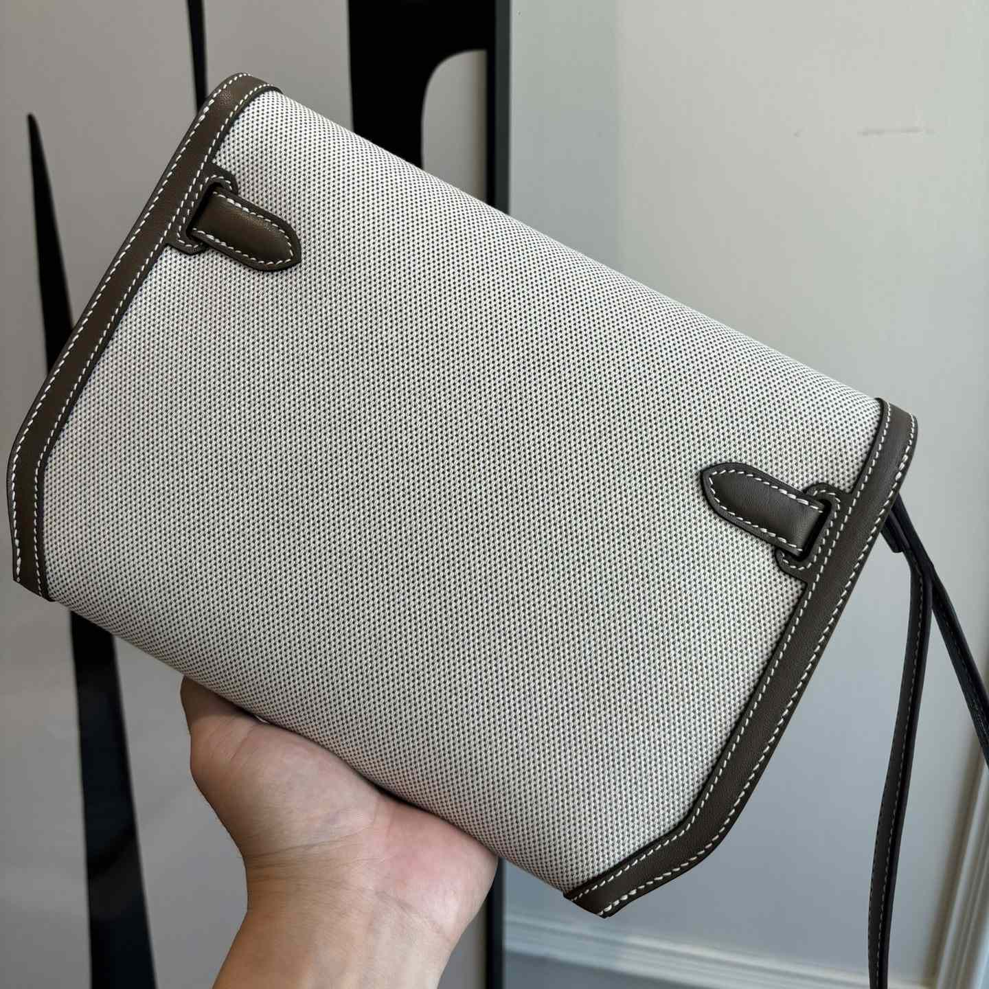 Hermes Kelly Depeches 25 Pouch - DesignerGu