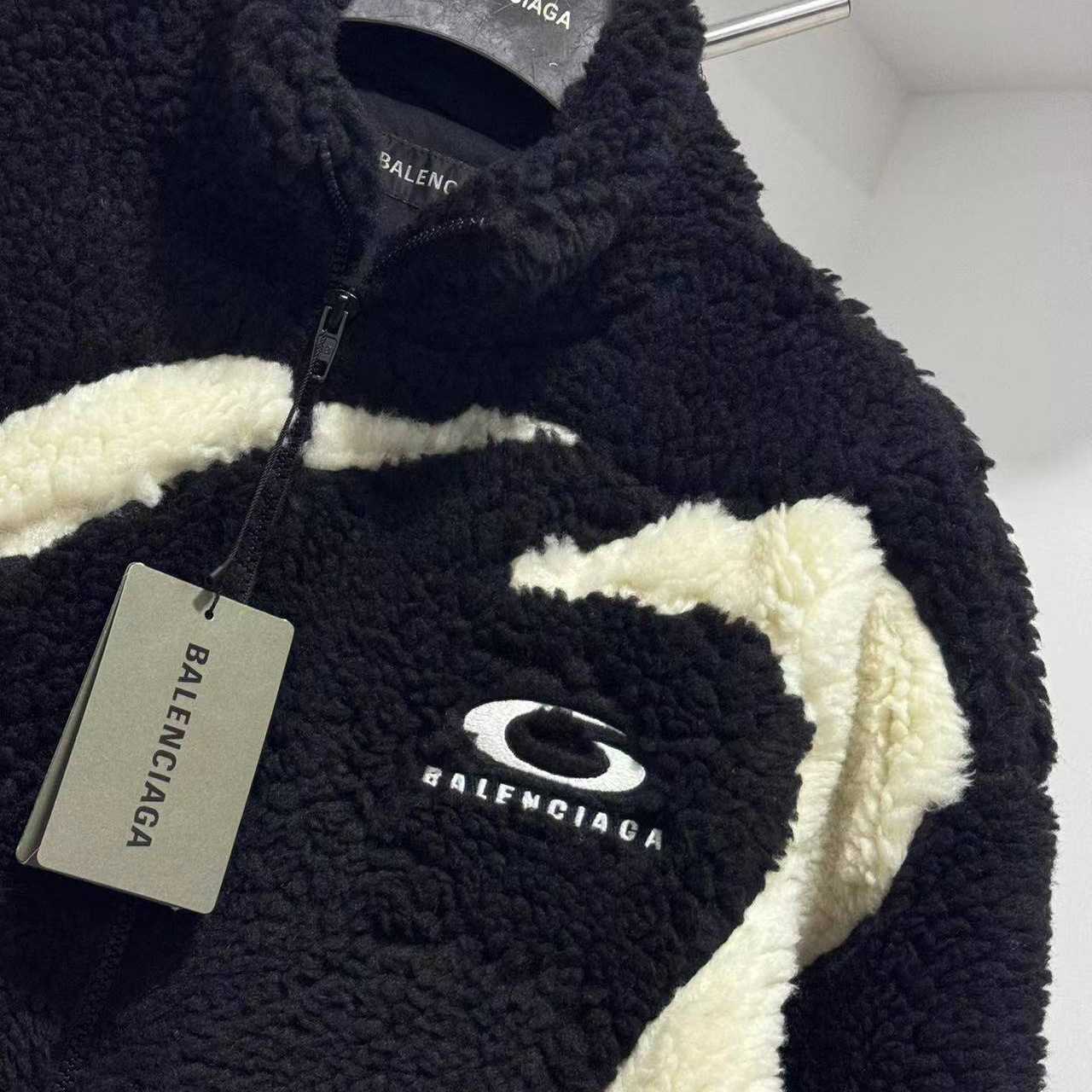 Balenciaga Embroidered-Logo Teddy Jacket - DesignerGu
