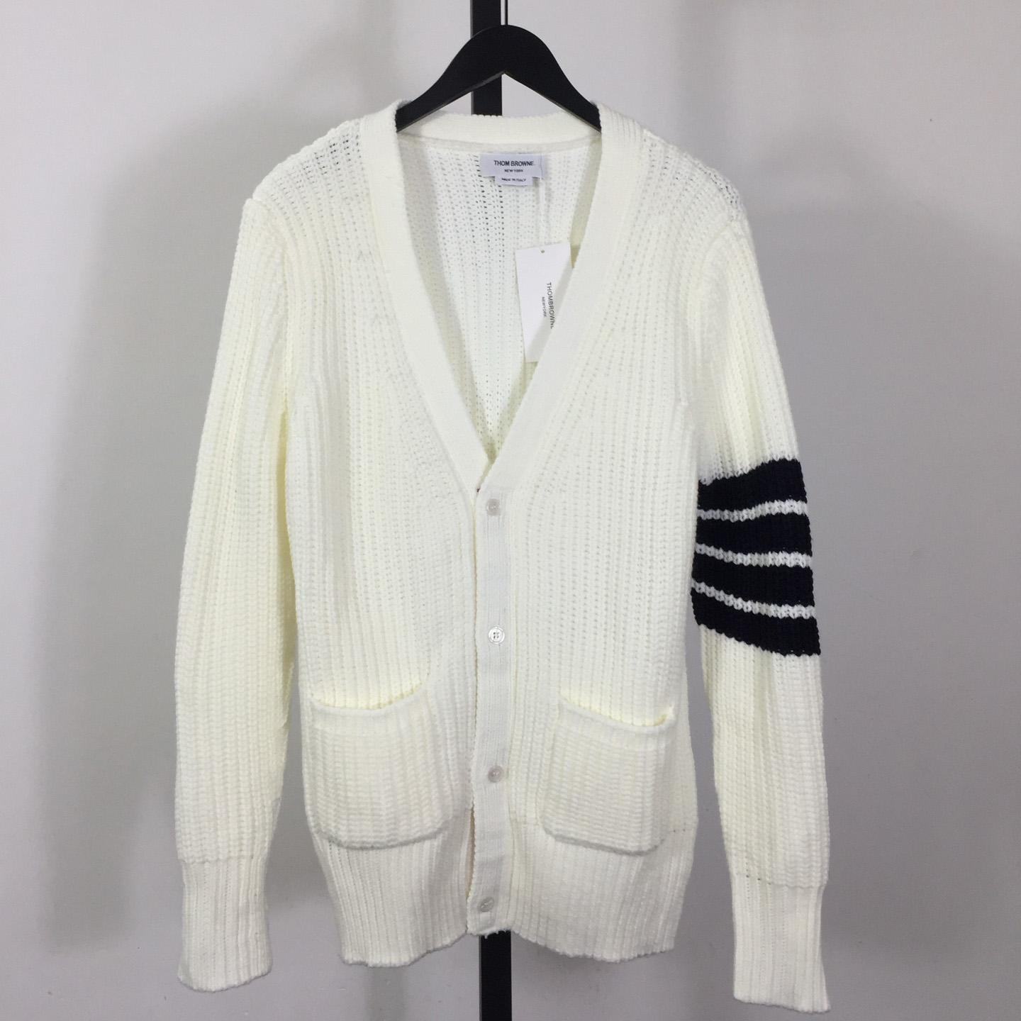 Thom Browne 4-Bar Cardigan - DesignerGu