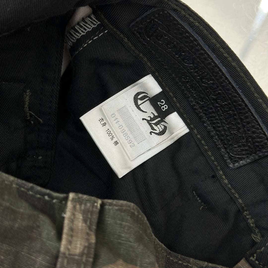 Chrome Hearts Jeans - DesignerGu