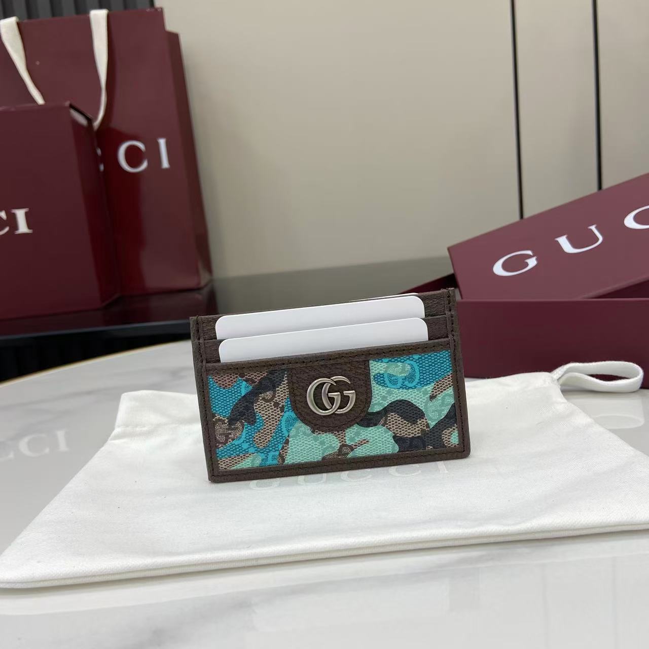 Gucci GG Card Case - DesignerGu