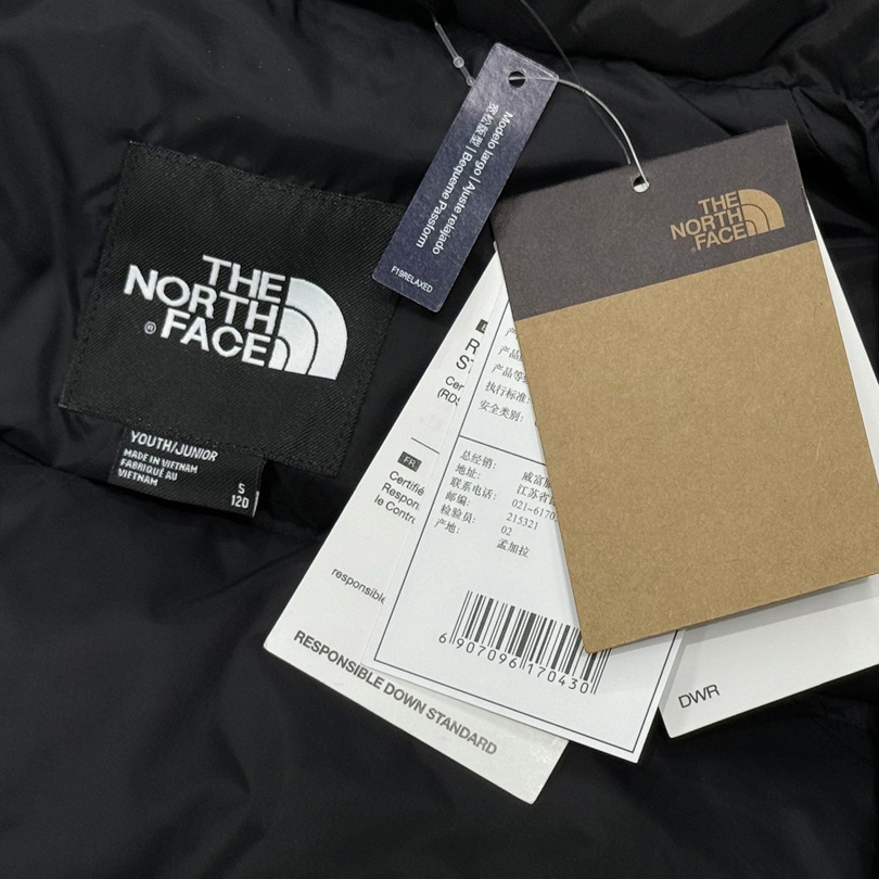 The North Face Kids 1996 Retro Nuptse Jacket - DesignerGu